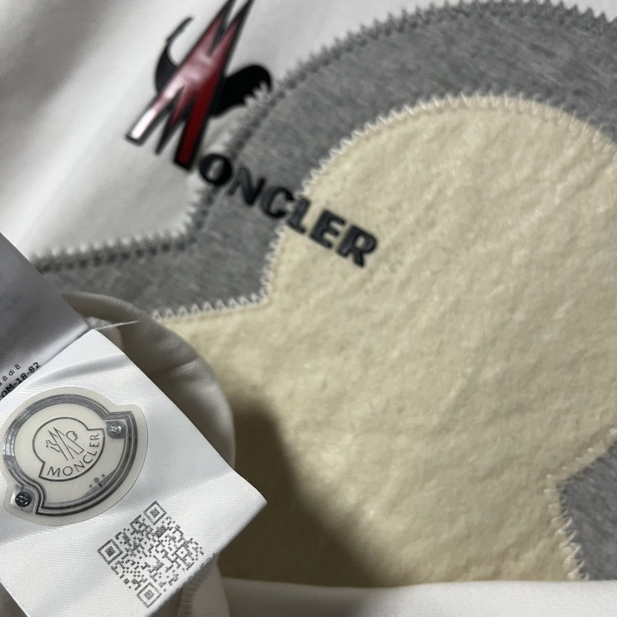 Moncler Moncler Maglia Girocollo Round Neck Sweatshirt Size US XL / EU 56 / 4 - 5 Thumbnail