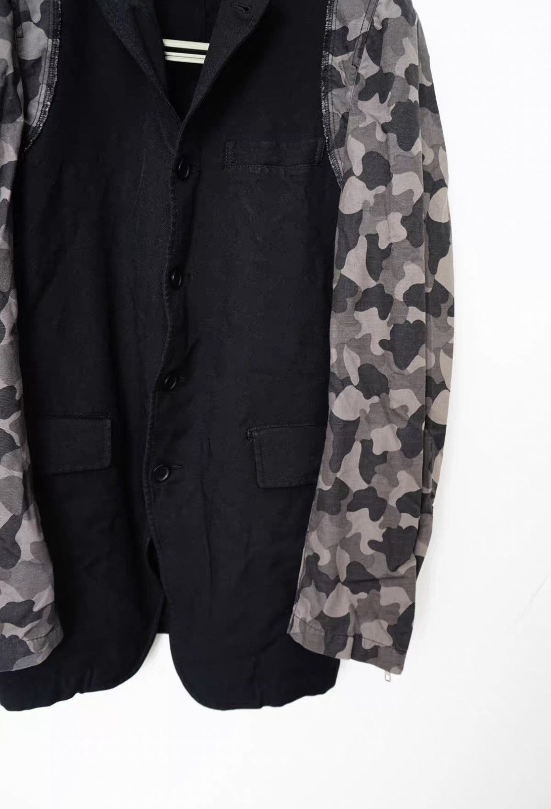 Comme des Garcons Comme des Garçons Blazer with Camouflage Panel Sleeves Size US S / EU 44-46 / 1 - 4 Thumbnail