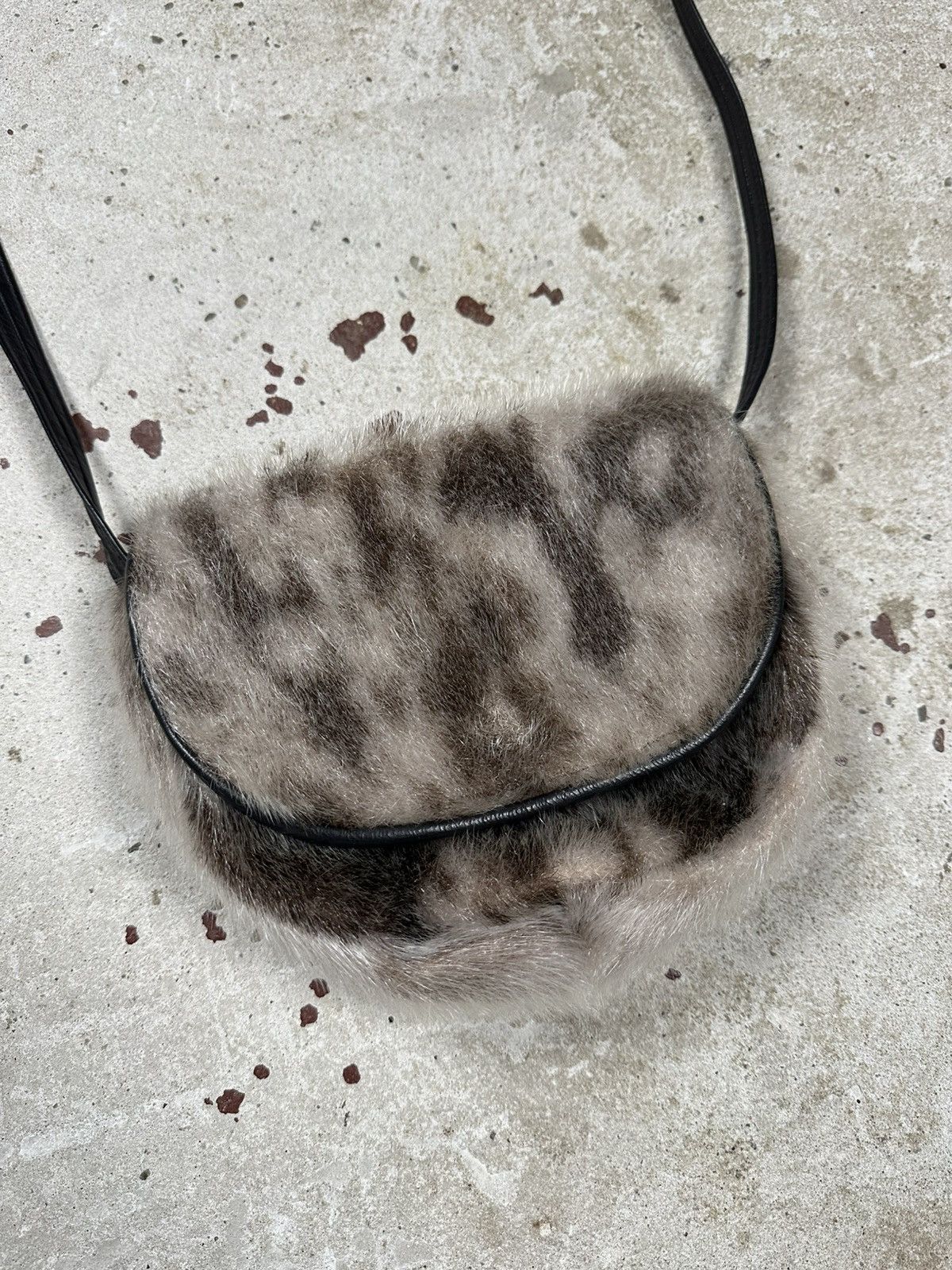If Six Was Nine Vintage Y2K Faux Fur Grey Brown Messenger Crossbody Bag Size ONE SIZE - 2 Thumbnail