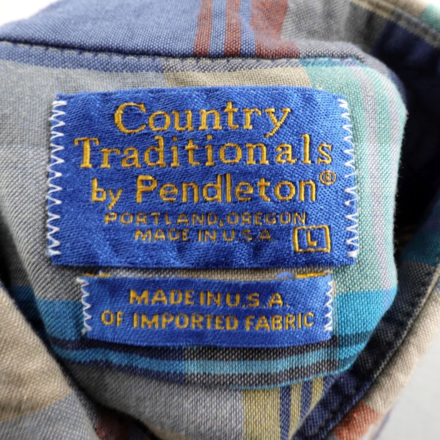 Pendleton VINTAGE Pendleton Shirt Mens L Blue Plaid 90s Button-Up Casual Workwear Pocketed Size US L / EU 52-54 / 3 - 6 Thumbnail