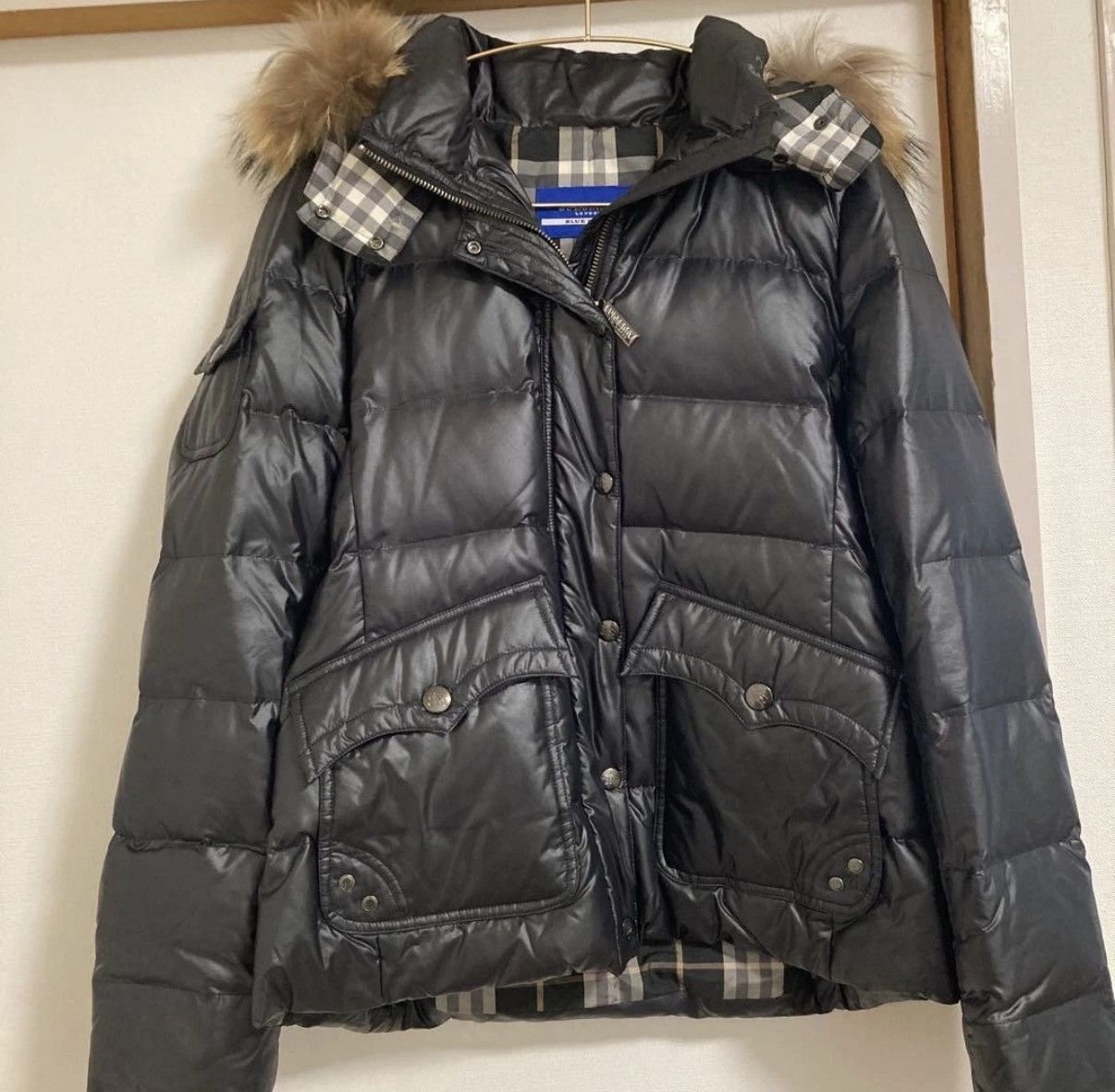 Burberry Blue Label Black Down Jacket Hooded Fur Detachable