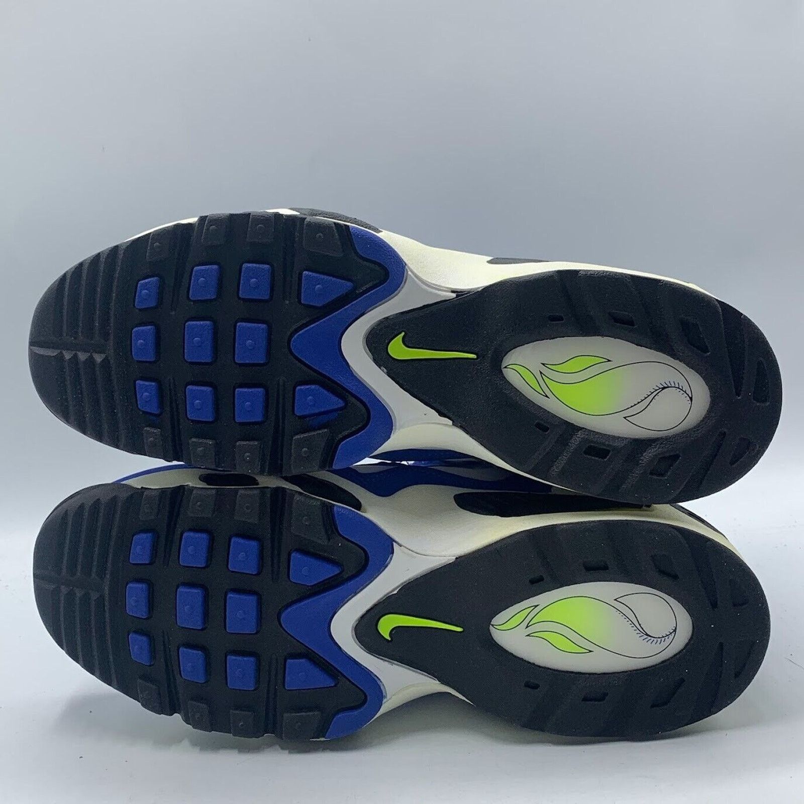 Nike NEW Nike Air Griffey Max 1 Blue White Black Volt DJ5161-400 Size US 8 / EU 41 - 7 Thumbnail