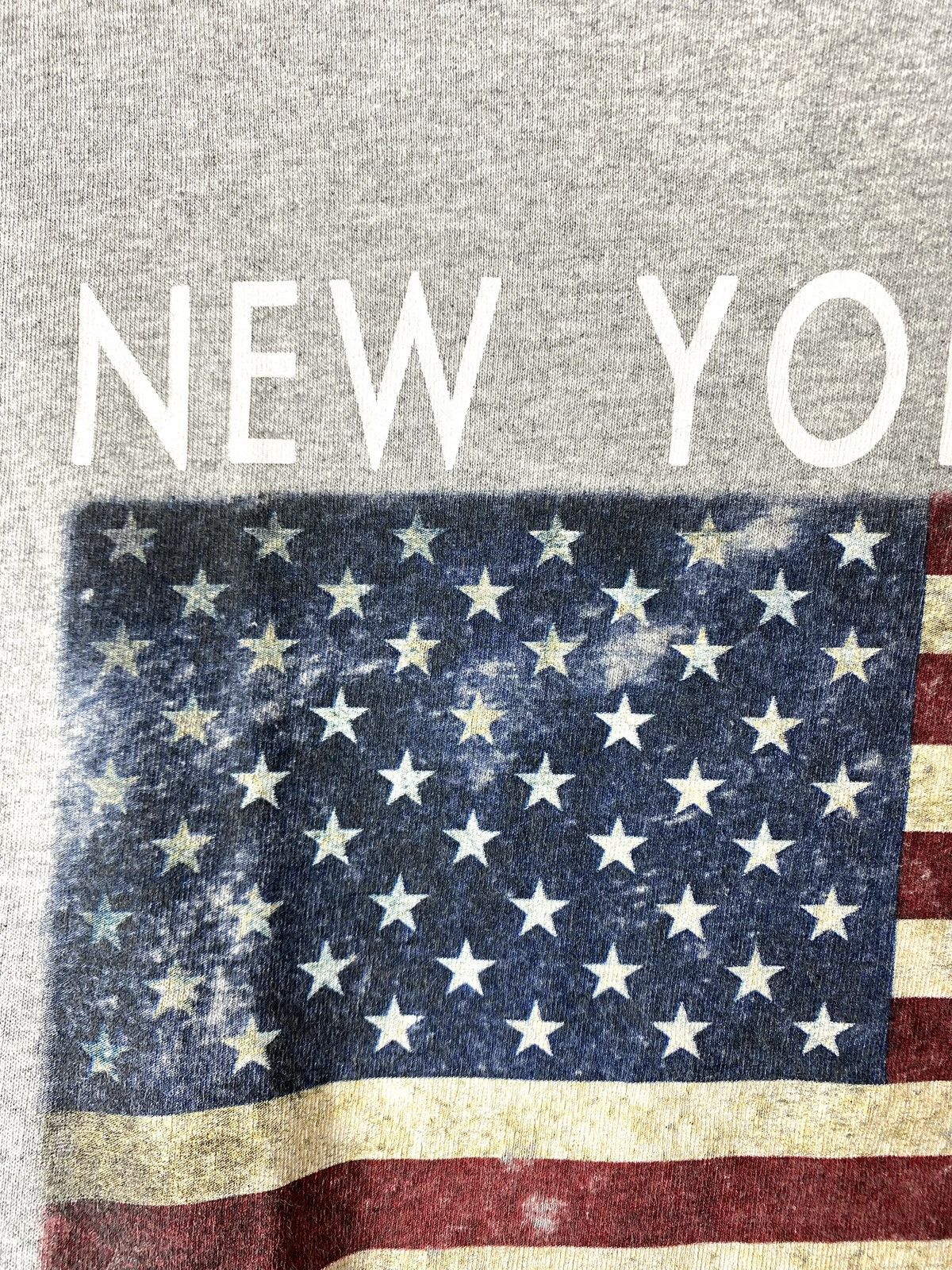 Vintage Vintage 2000’s America USA Flag New York Art T Shirt Hype Size US M / EU 48-50 / 2 - 5 Thumbnail