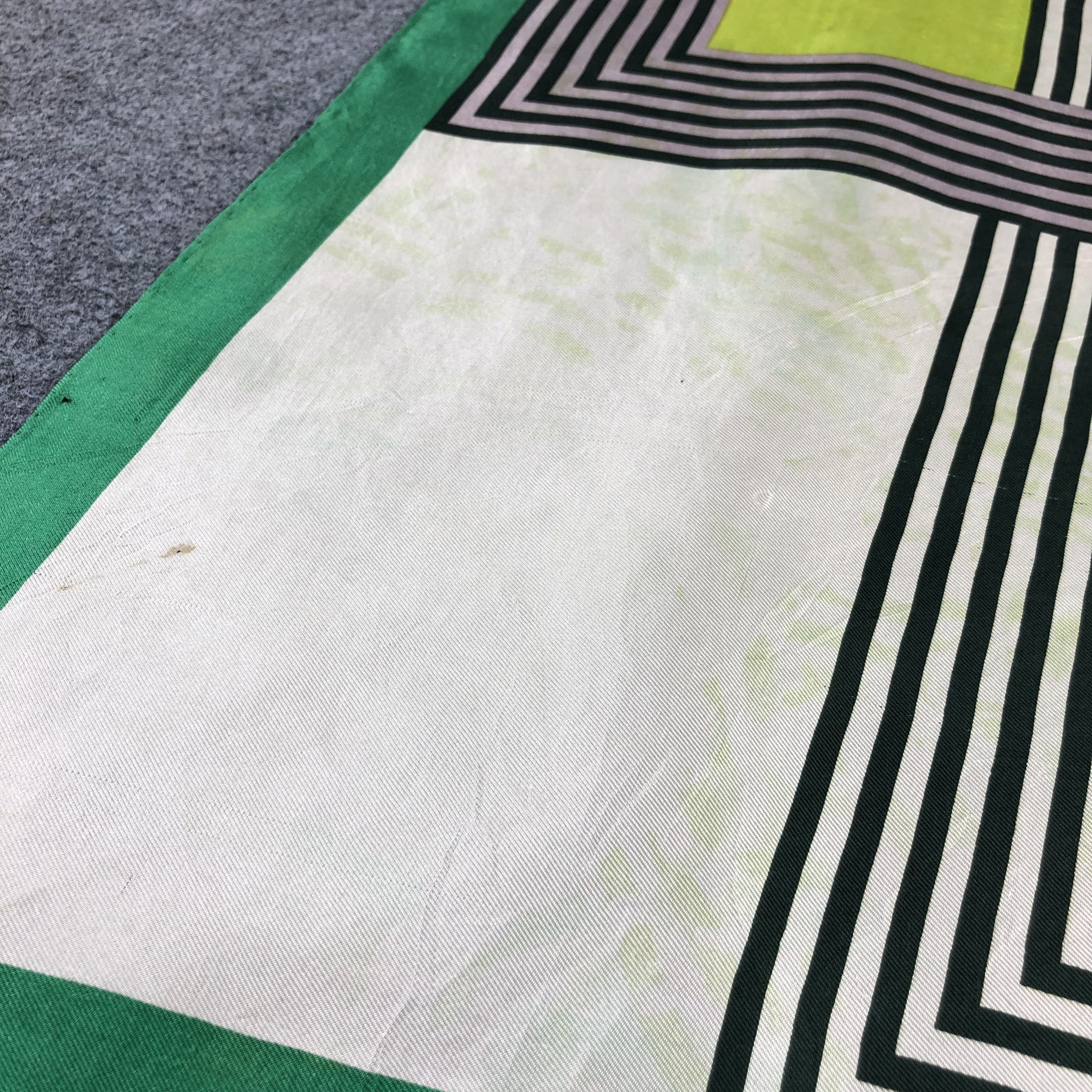 Vintage Vintage Christiane Ovre Hand Rolled Silk Scarf M896 Size ONE SIZE - 6 Thumbnail