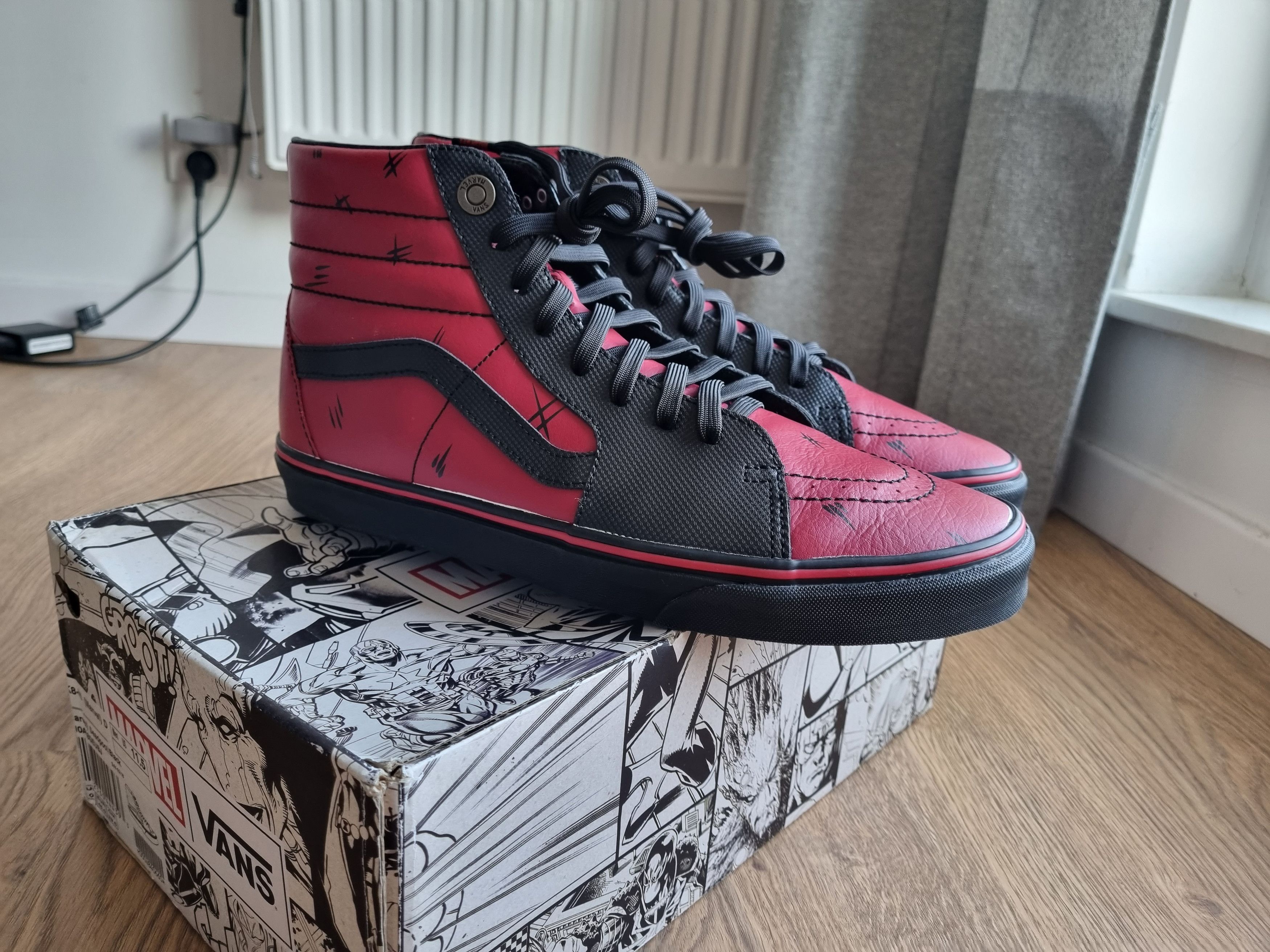 Vans x Marvel Deadpool Sk8-Hi 10