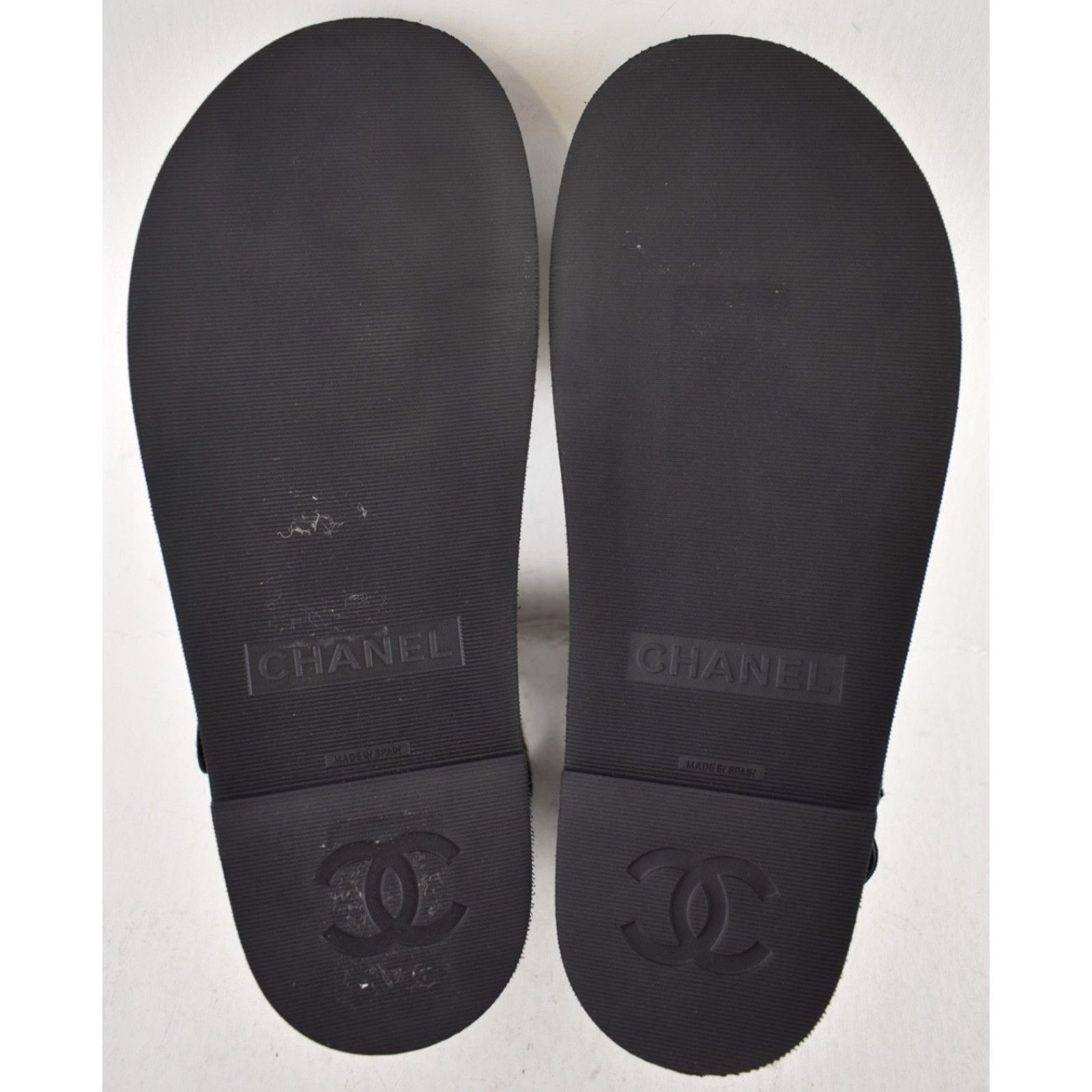 Chanel Chanel 24B Black Calf Hair Gold CC Logo Flat Dad Sandal 36 Size US 5 / IT 35 - 19 Thumbnail