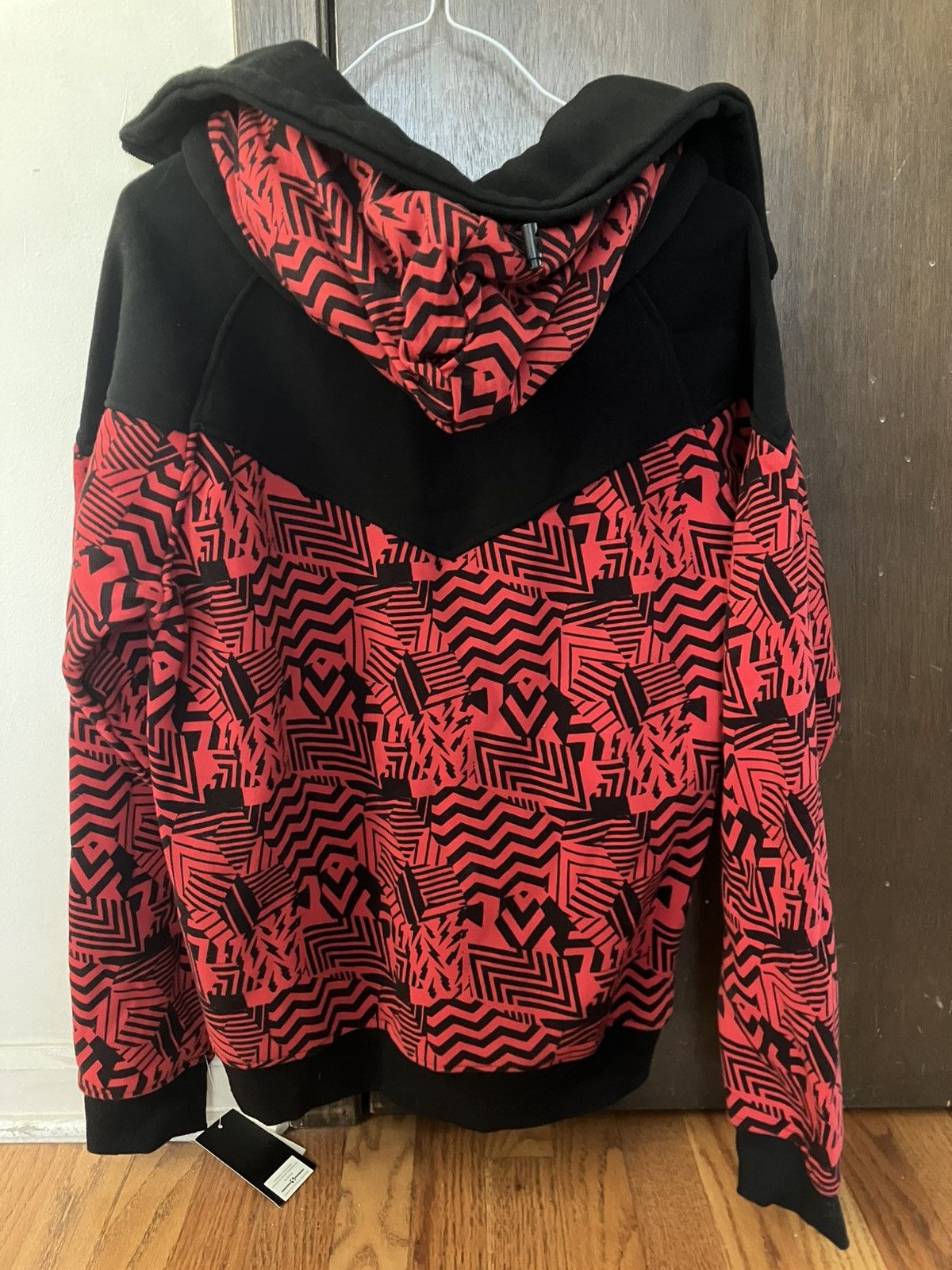 Southpole Southpole NWT Red Black Geometric Tactical Zip Hoodie M Size US M / EU 48-50 / 2 - 5 Thumbnail