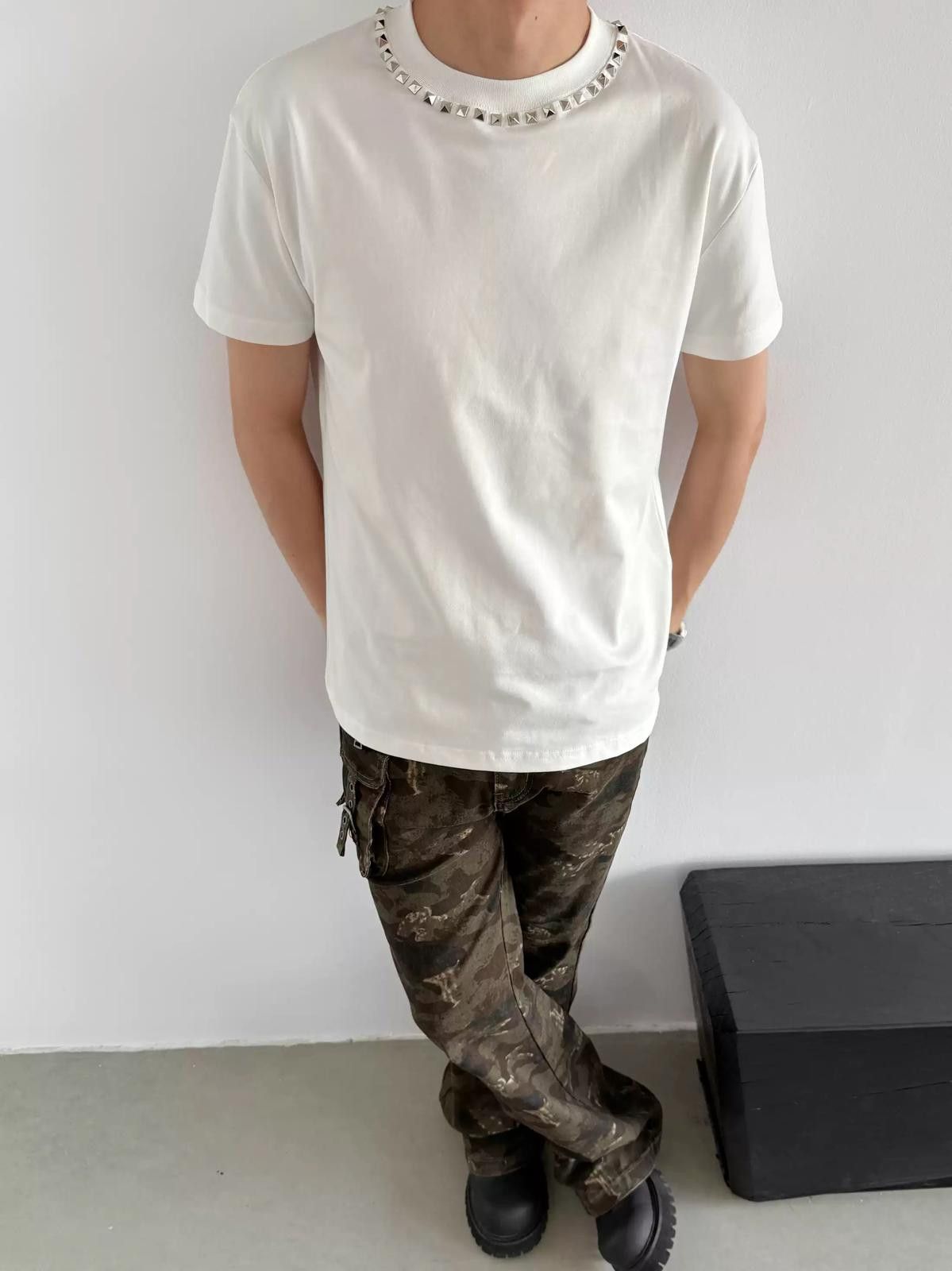 Other Studded Crew Neck T-Shirt Size US M / EU 48-50 / 2 - 5 Thumbnail