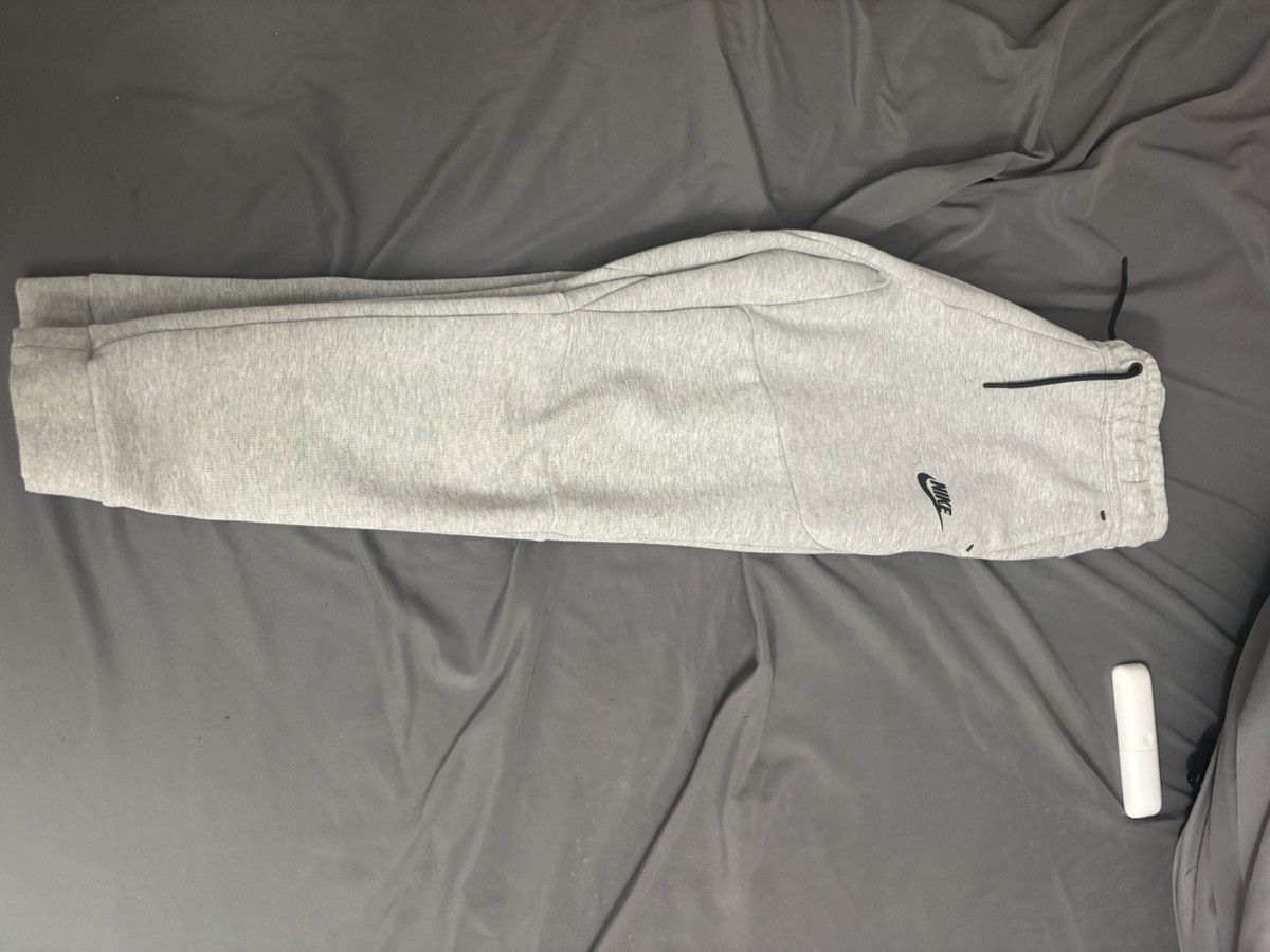 Nike Nike Tech Size 27" / US 4 / IT 40 - 2 Thumbnail
