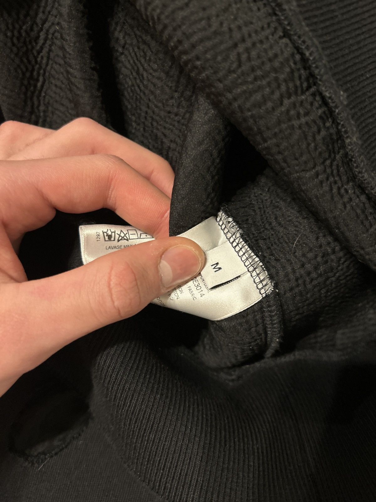 Givenchy Givenchy distressed lonsgleeve Size US M / EU 48-50 / 2 - 3 Thumbnail