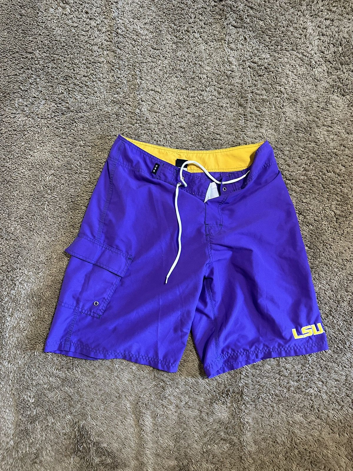 NCAA Vintage LSU Tigers swim trunks 90s size 32/ medium Size US 34 / EU 50 - 1 Thumbnail