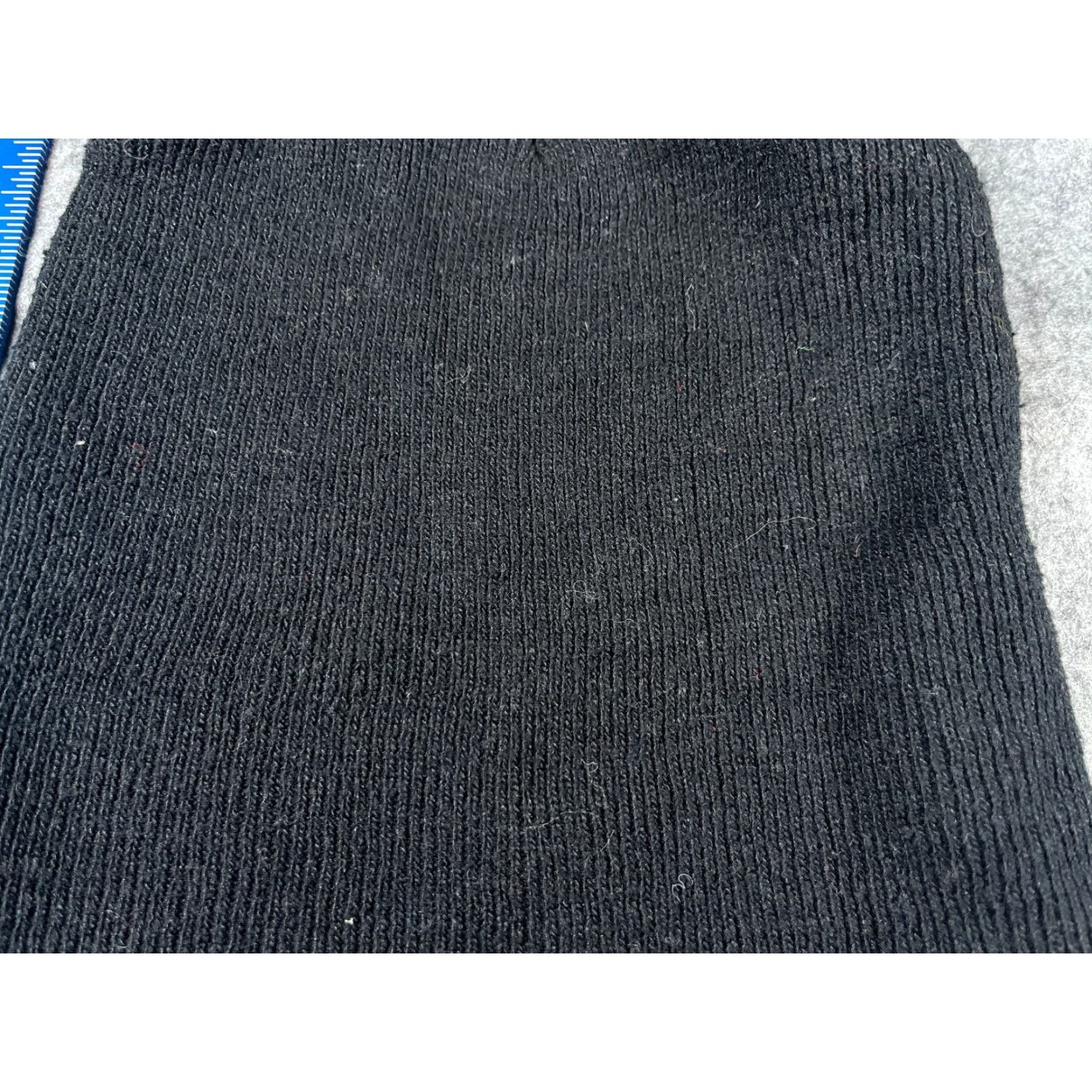 Vintage Beanie Toque Adult One Size Black Knit 100% Acrylic Winter Skate Snow Ski Unbranded Unisex Adults Beanie Hats Mens Womens Boys Girls Size ONE SIZE - 2 Thumbnail