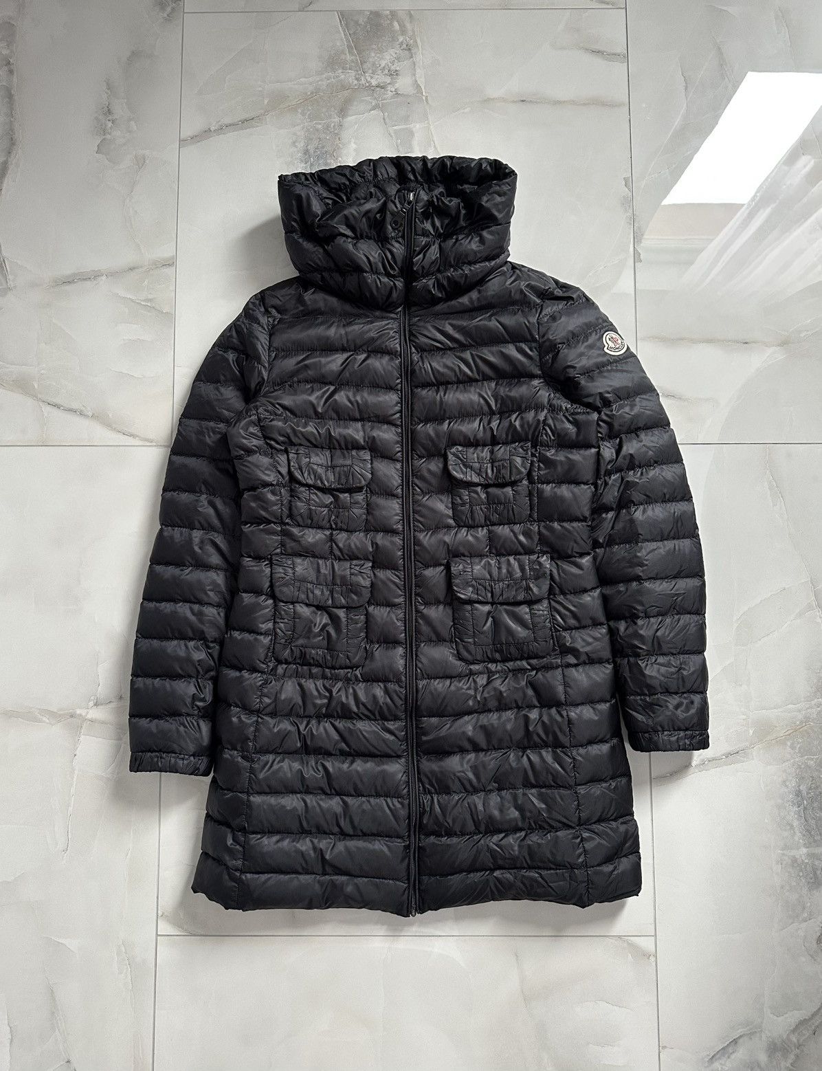 Moncler Moncler long puffer jacket sz:2 Size XS / US 0-2 / IT 36-38 - 1 Thumbnail