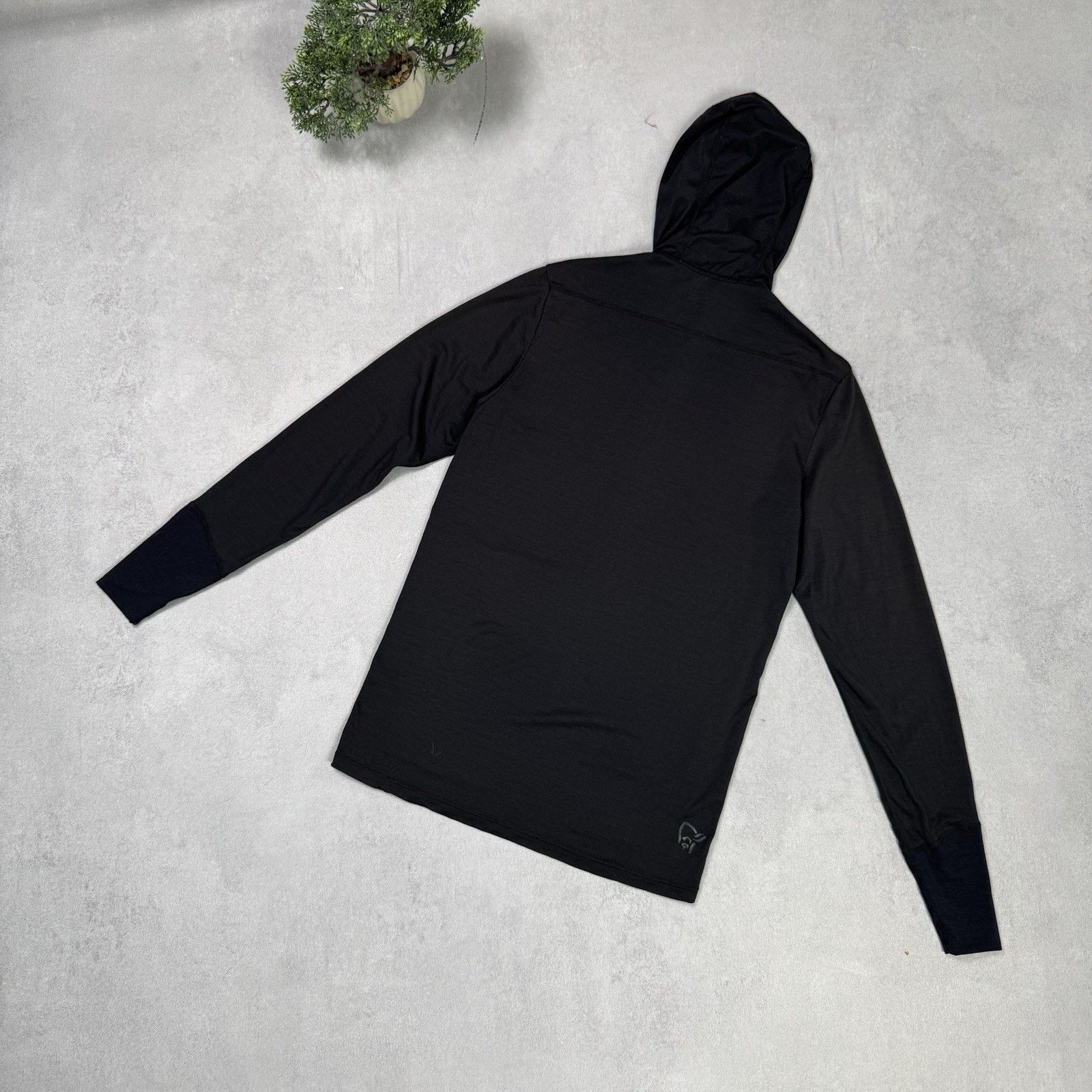 Norrona Narrona Men Wool Hoodie Size S Bkack Outdoor Size US S / EU 44-46 / 1 - 13 Thumbnail