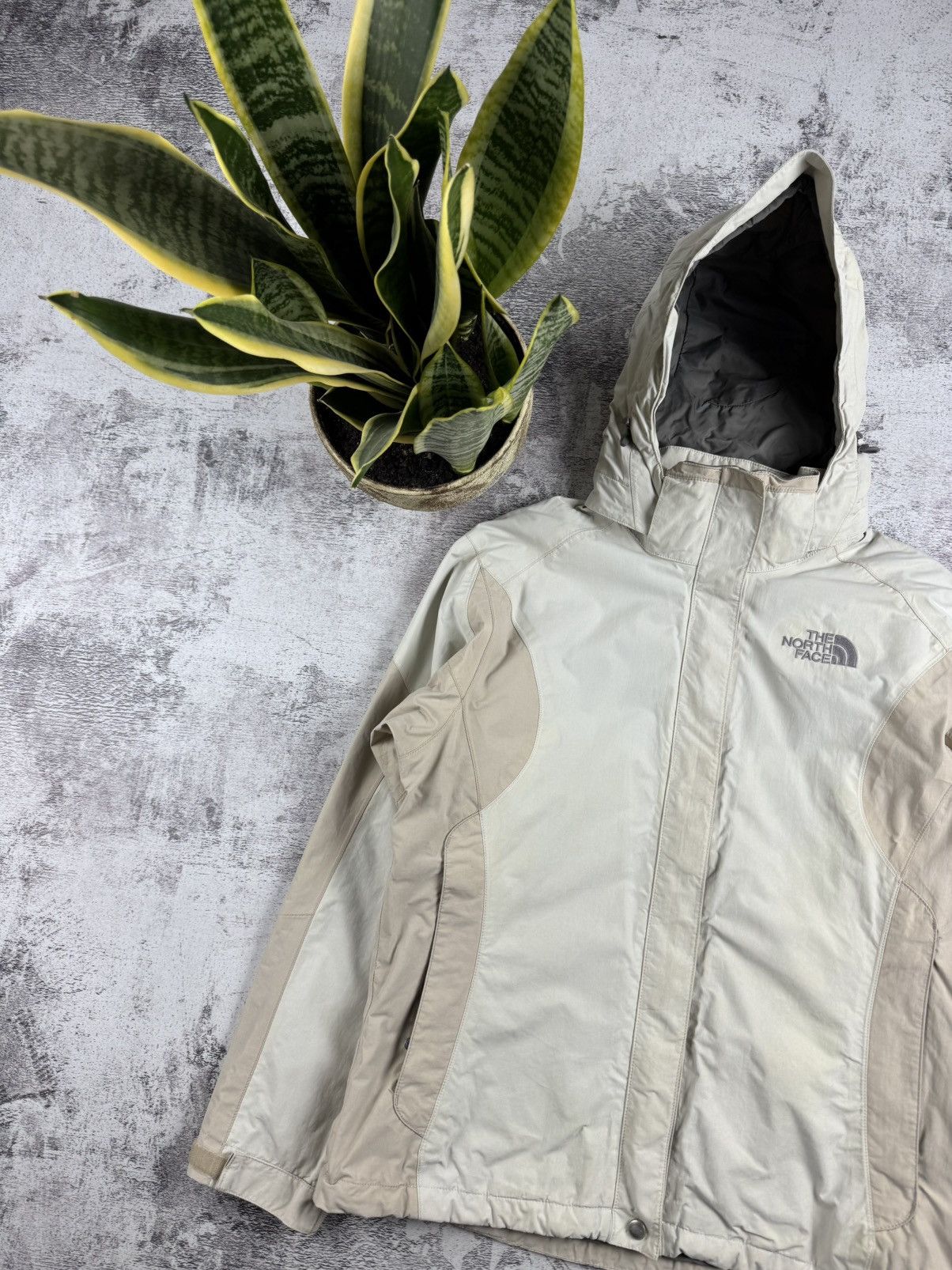 The North Face The North Face HyVent Softshell Polartec Jacket Windbreaker Size M / US 6-8 / IT 42-44 - 5 Thumbnail