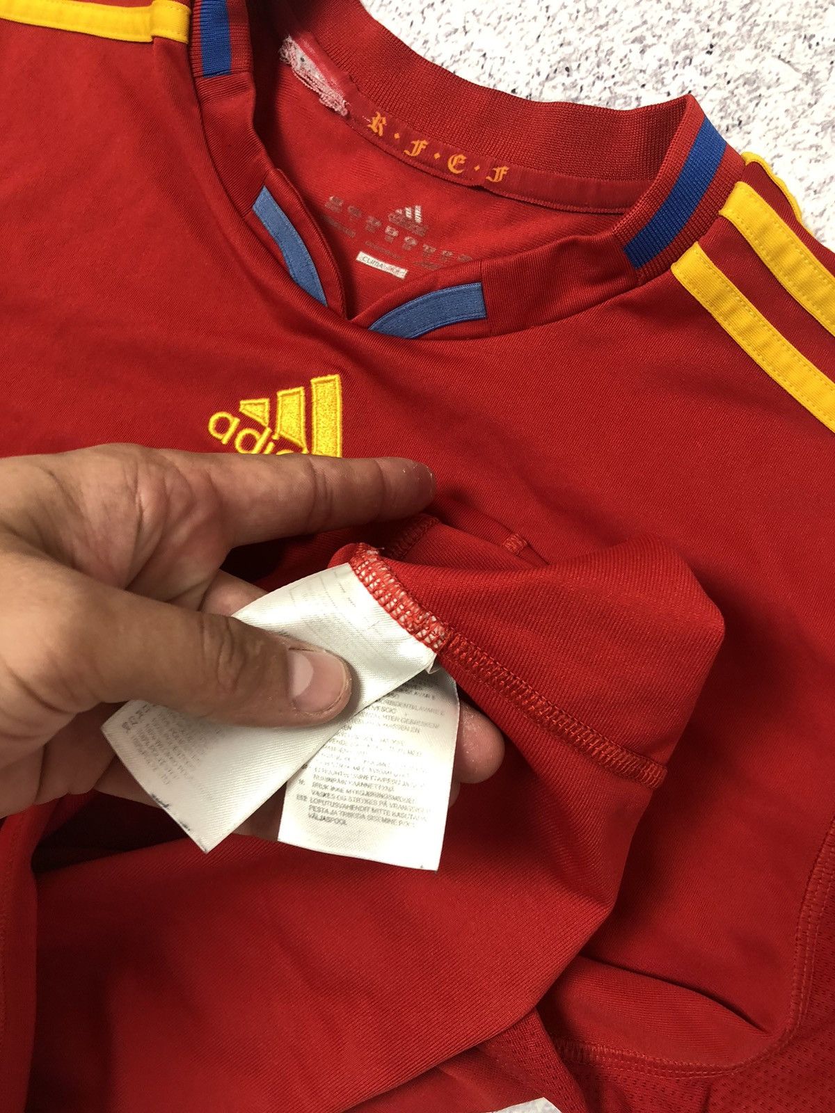 Adidas × Vintage Men’s soccer jersey adidas Spain 🇪🇸 adidas Size US S / EU 44-46 / 1 - 7 Thumbnail