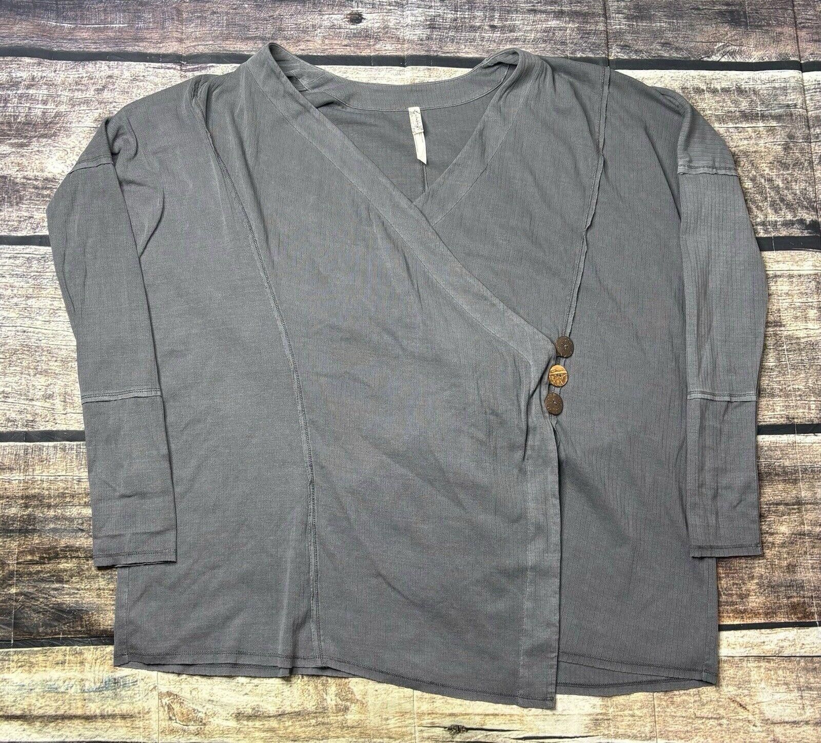 Free People Free People Intimately Blouse Top Women's XS Oversized Wrap Size XS / US 0-2 / IT 36-38 - 1 Thumbnail
