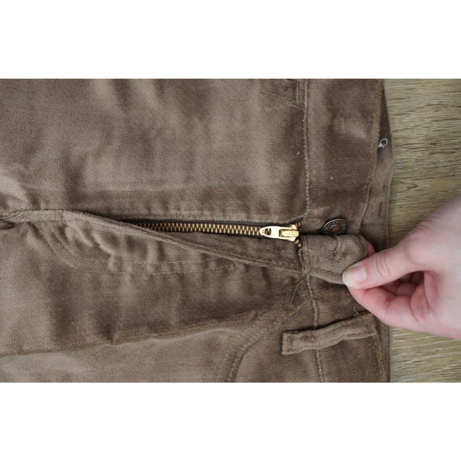 Levi's Levi's 1970s Pants Velvet Brown 27x31.5 Vintage Original 70s Mens Levi's Pants Size US 27 - 6 Thumbnail