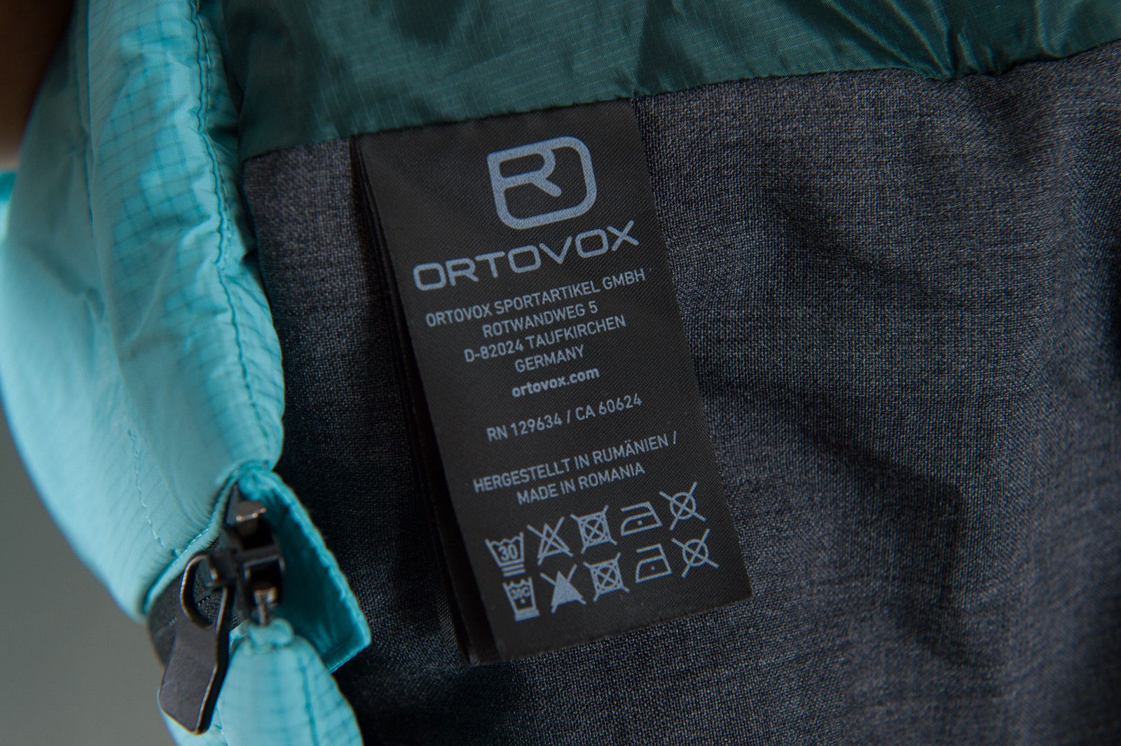 ORTOVOX Ortovox Swisswool Zinal Jacket women L freeride ski jacket Size L / US 10 / IT 46 - 11 Thumbnail