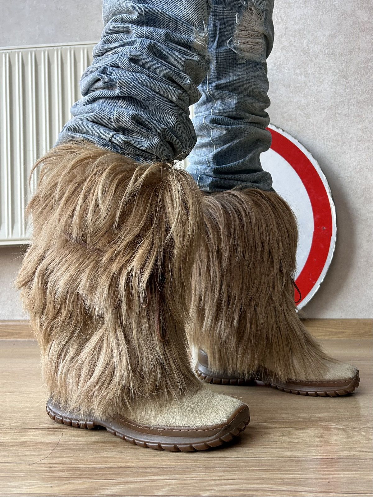 Japanese Brand Y2K Vintage Real Fur Fluffy Winter Boots Size US 7 / IT 37 - 2 Thumbnail