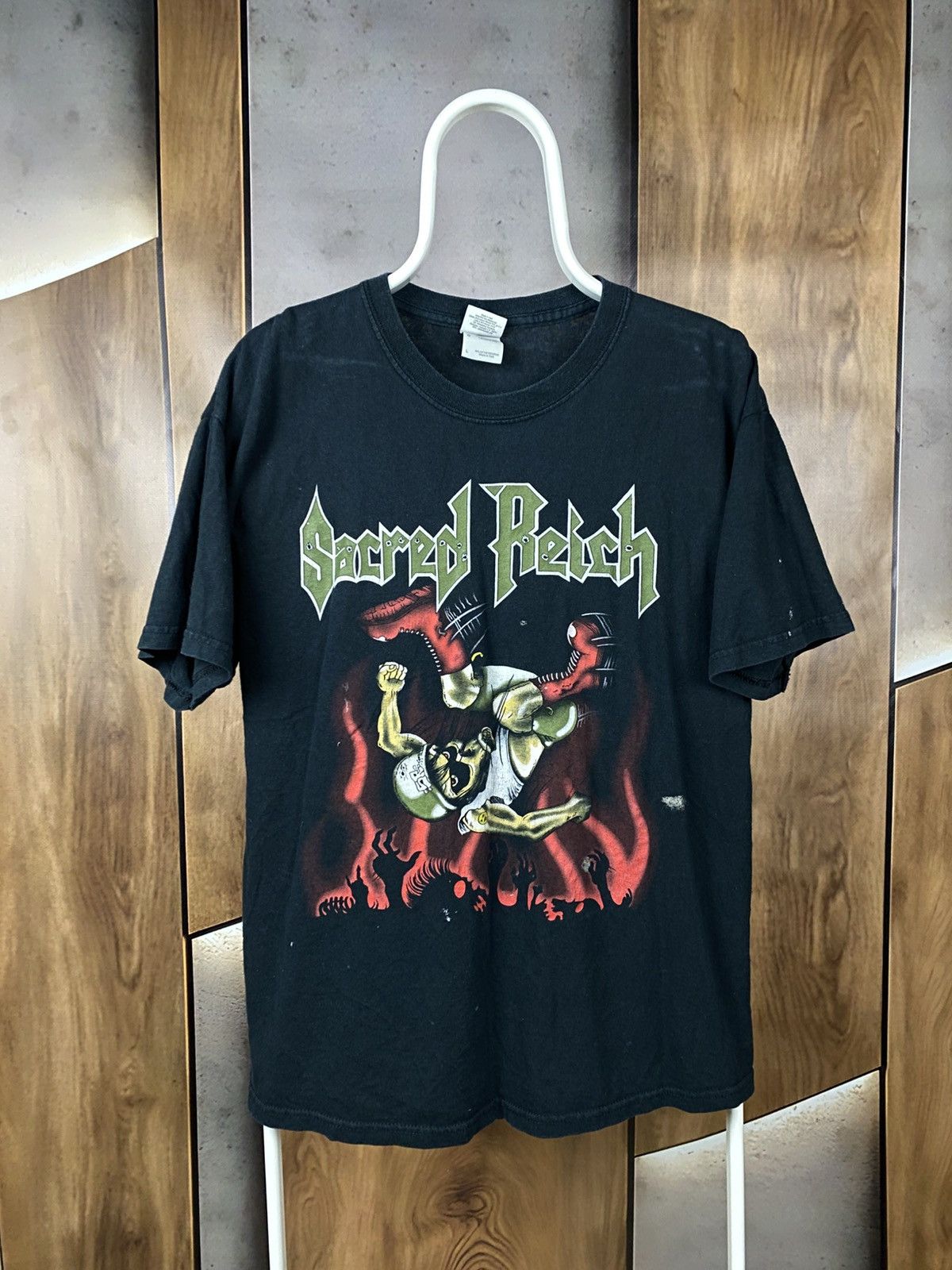 Band Tees 🎸Vintage 2009 T-Shirt Sacred Reich Sumer World Tour Tee🎸 Size US L / EU 52-54 / 3 - 1 Thumbnail