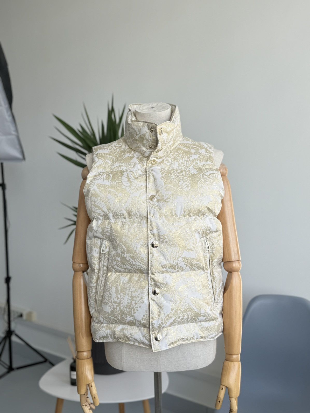 Dior Christian Dior DiorAlps Gold Butterfly Motif Puffer Vest Size S / US 4 / IT 40 - 4 Thumbnail