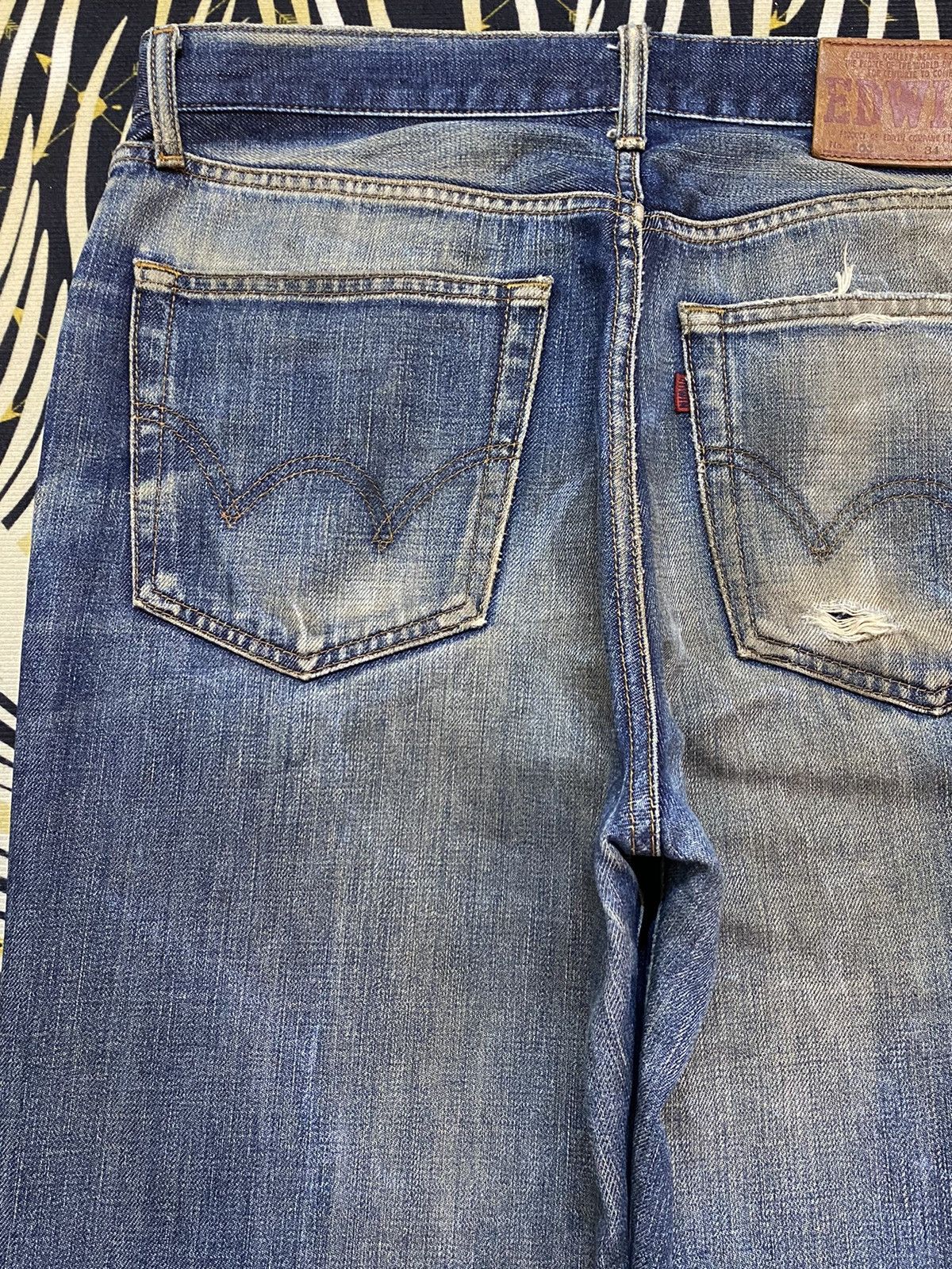 Edwin Vintage Japanese Brands Edwin503 Mud Wash Loose Jeans Size US 34 / EU 50 - 7 Thumbnail