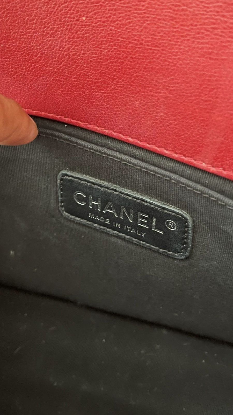 Chanel Chanel Red Quilted Patent Leather Medium Boy Bag Size ONE SIZE - 6 Thumbnail