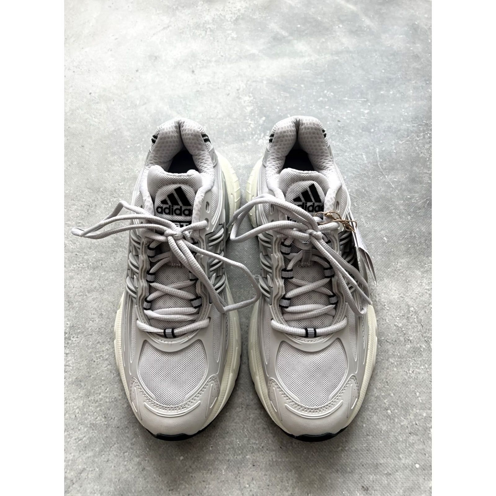 Adidas ADIDAS adistar XLG 2.0 'SQUID' GREY SILVER HQ7553 SIZE US 9.5 UK 9 EU 43.5 SHOE Sneaker Men Adult US 9.5 43 1/3 Grey 90s (if applicable) Size US 9 / EU 42 - 5 Thumbnail