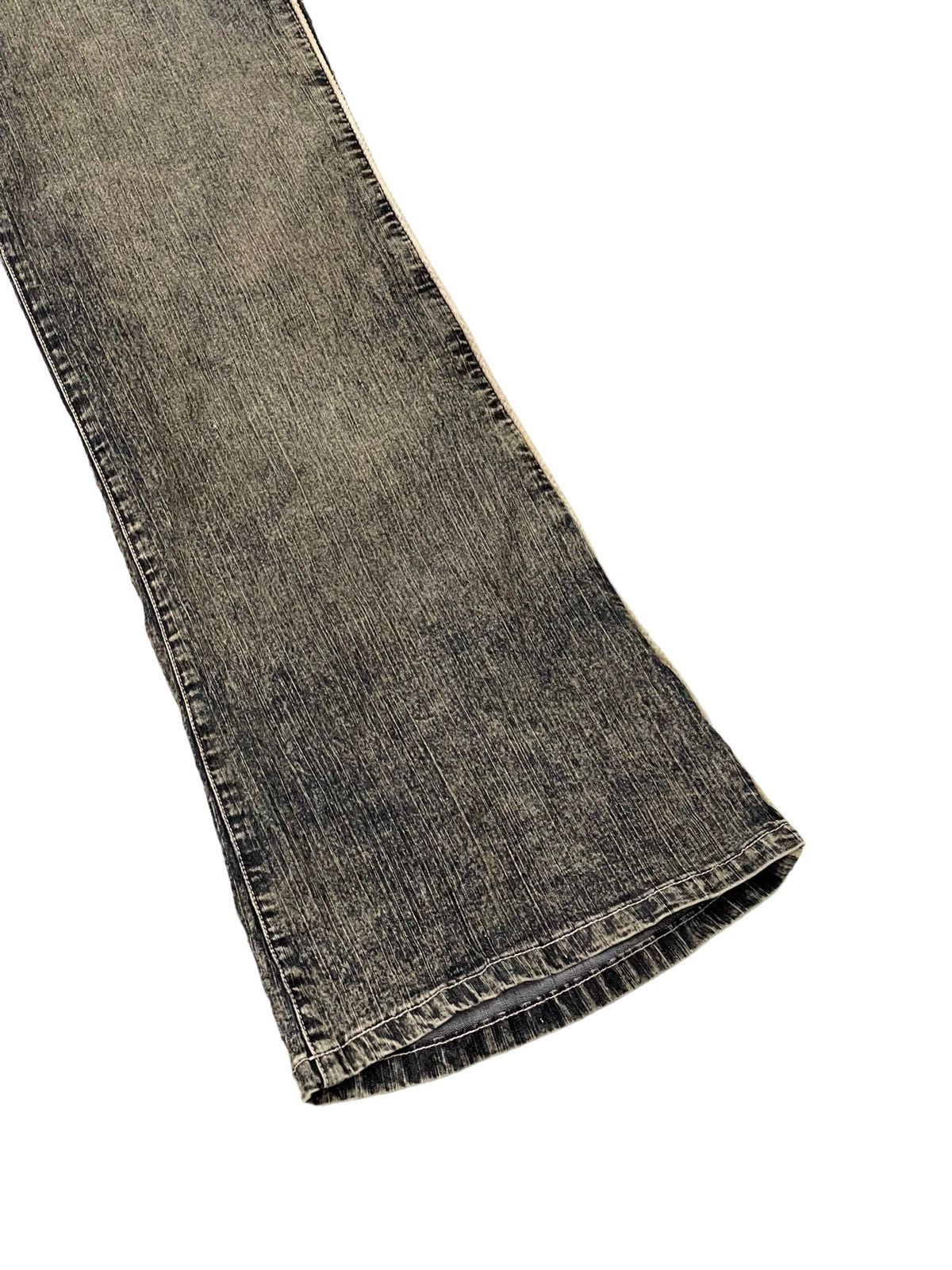 Japanese Brand Flare Jeans Jouer Aux Echecs Faded Stretch Thin Denim 7🟦9 Size US 35 - 4 Thumbnail