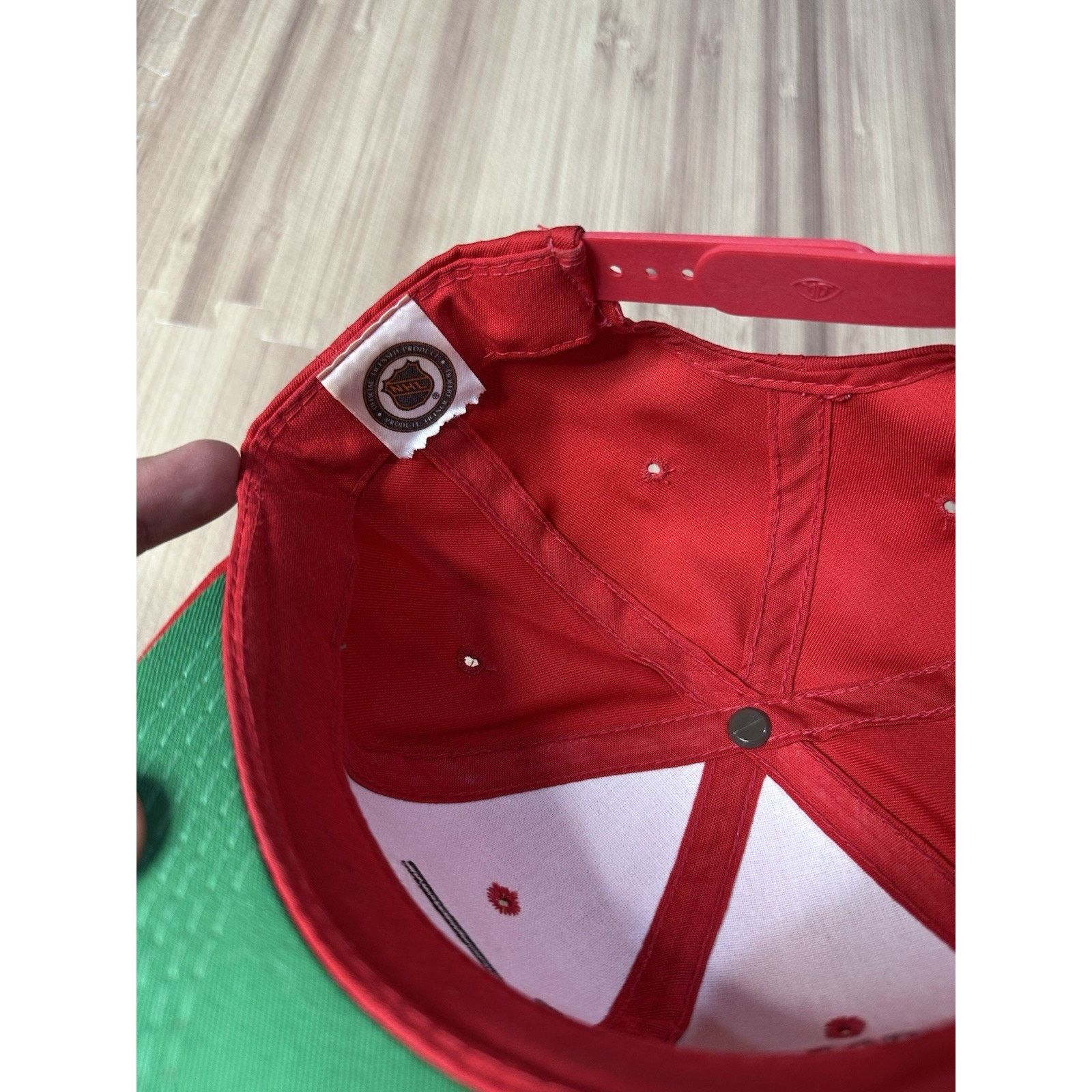 & Other Stories Vintage Chicago Blackhawks Red Snapback Hat Young An Size ONE SIZE - 6 Thumbnail