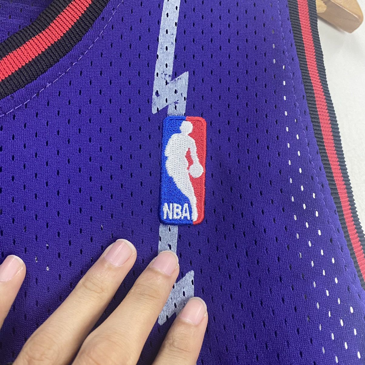 Mitchell & Ness × NBA Mitchell & Ness Toronto Raptors Vince Carter 98-99 Jersey Size US L / EU 52-54 / 3 - 7 Thumbnail