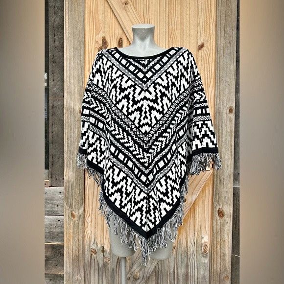 Style & Co Style & Co Black White Cotton Aztec Fringe Poncho~OS~NWT Size ONE SIZE - 1 Thumbnail