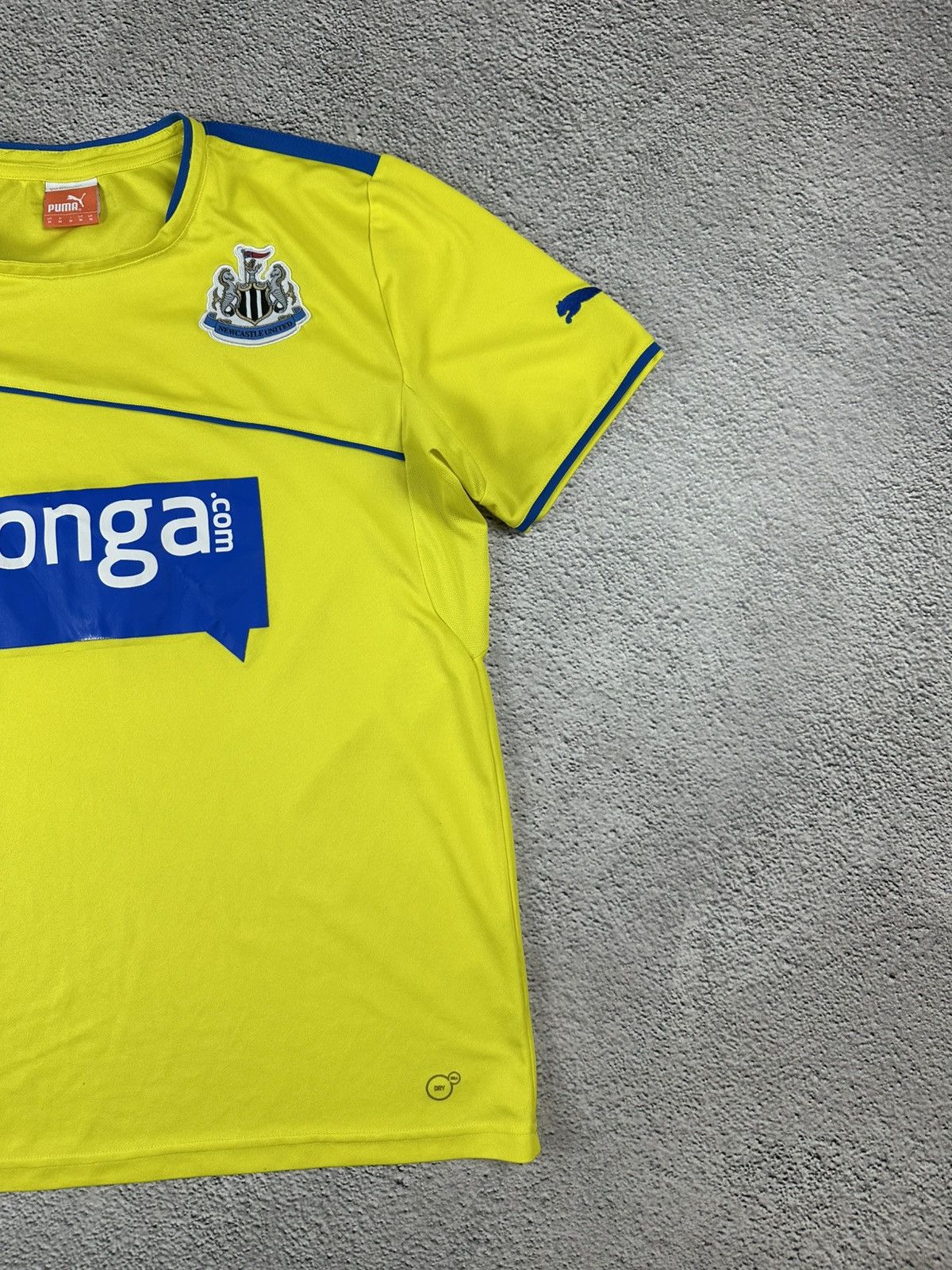 Puma Vintage Puma New Castle United Soccer Jersey Blockcore Wonga Size US M / EU 48-50 / 2 - 6 Thumbnail