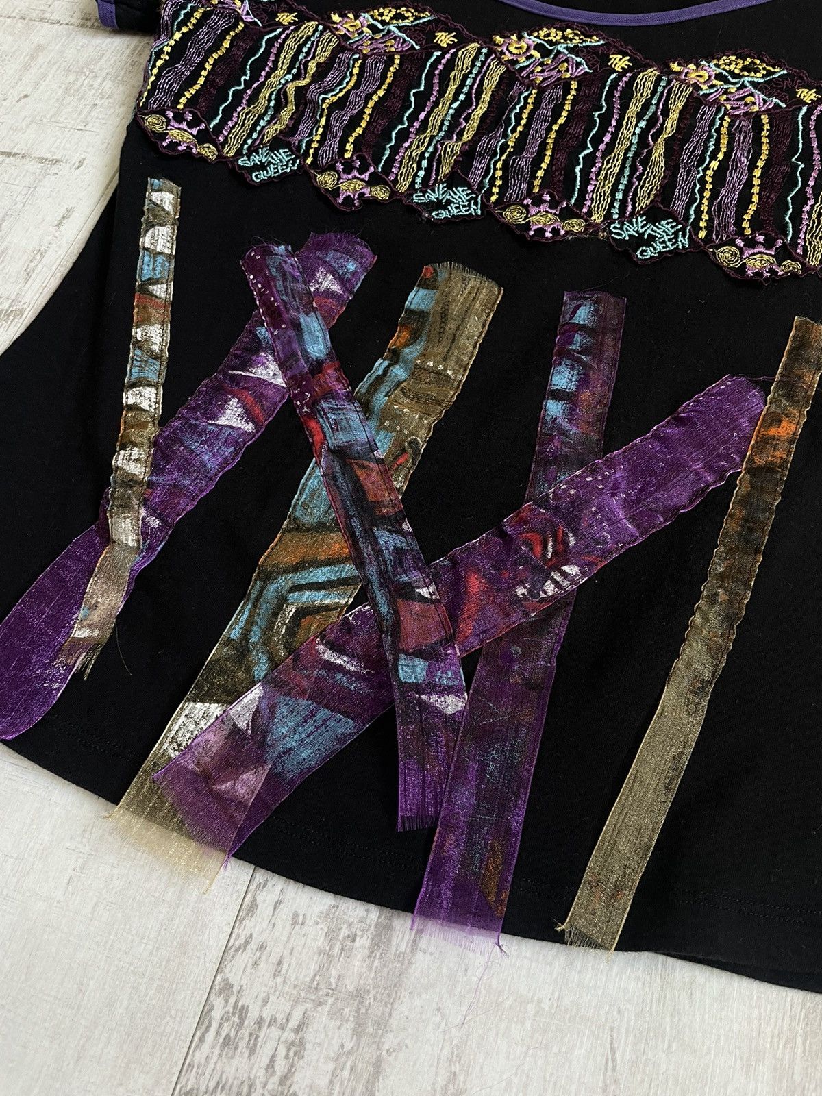 Japanese Brand Avant Garde 00’s Save The Queen T-Shirt Y2K Multicolour RARE Size XL / US 12-14 / IT 48-50 - 6 Thumbnail