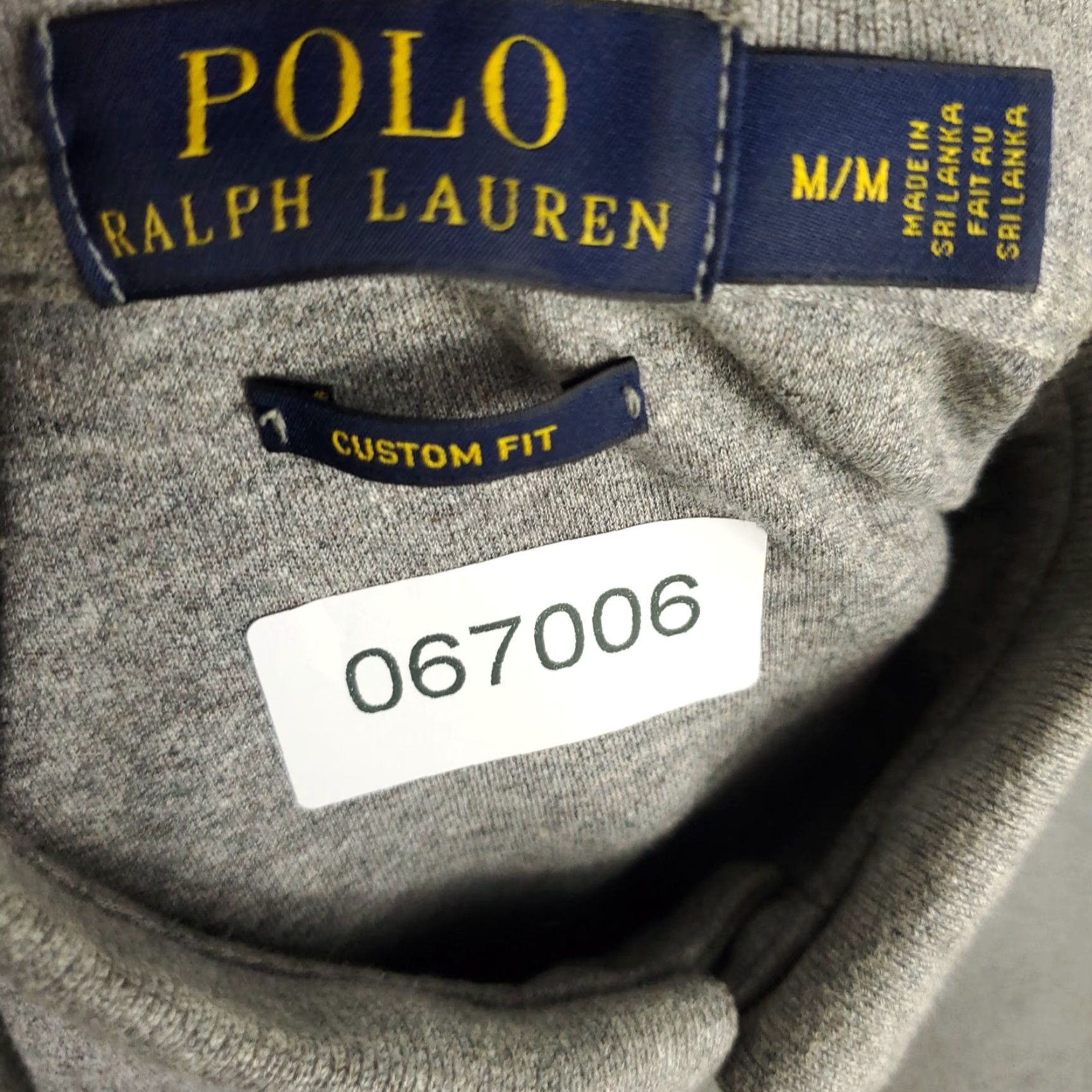 Ralph Lauren Ralph Lauren Polo Shirt Mens Medium Gray Custom Fit Pony Short Sleeve Shirt Polo Mens Gray Polo Shirt Regular Fit Button Collar Ladies? No. Size US M / EU 48-50 / 2 - 8 Thumbnail
