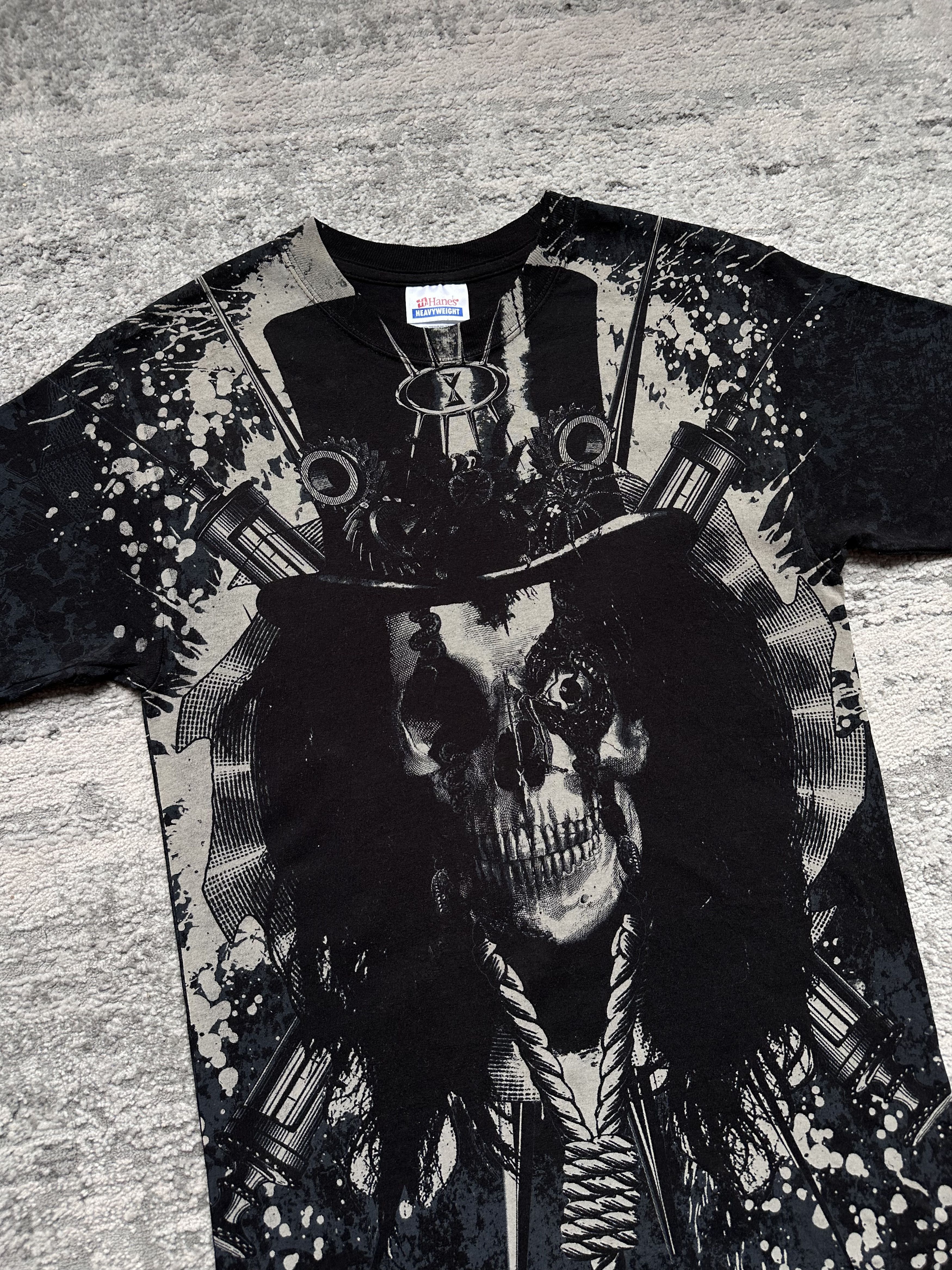 Band Tees Alice Cooper’s Theatre of Death 2010 t shirt Size US S / EU 44-46 / 1 - 4 Thumbnail