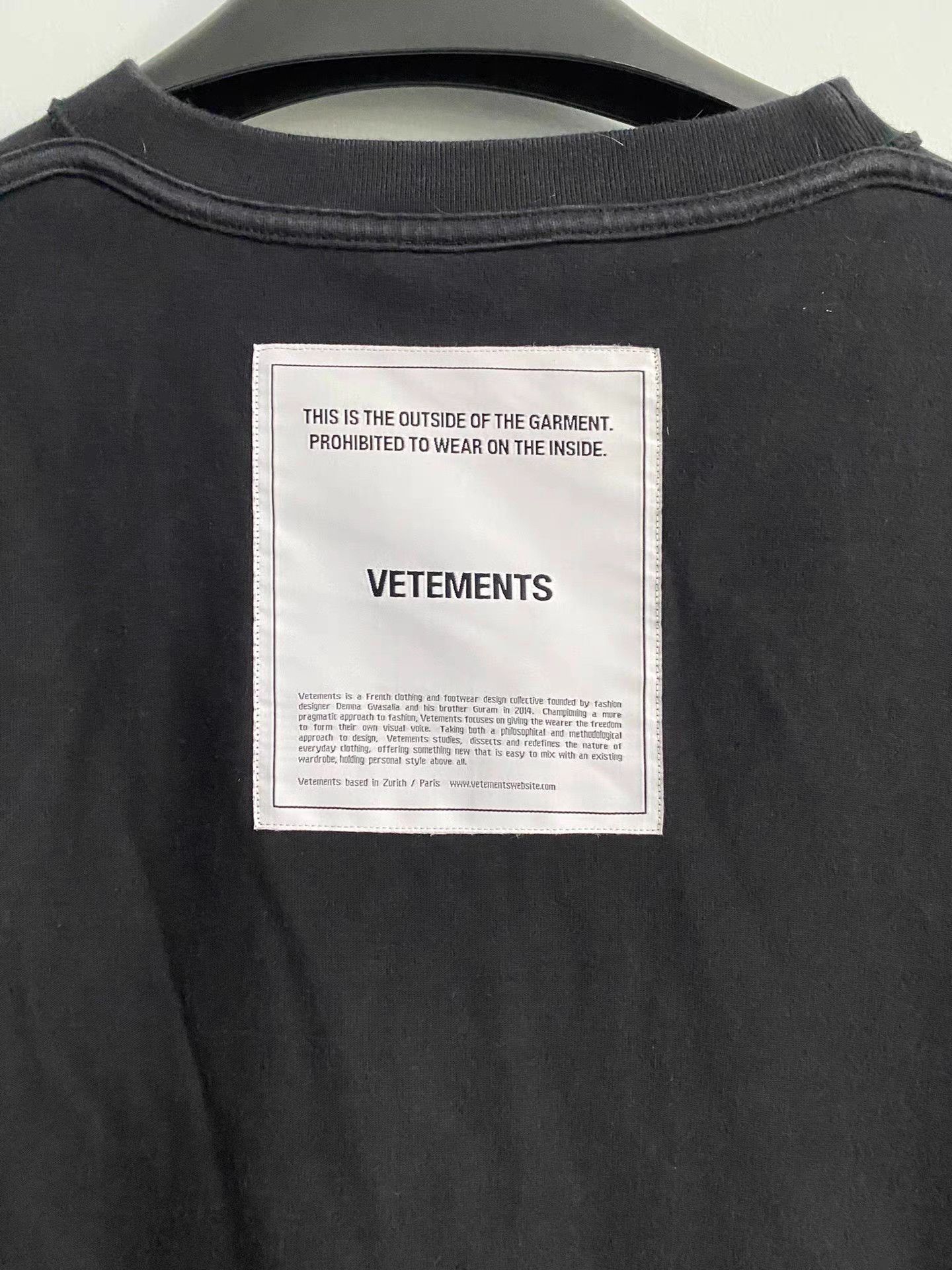 Vetements Vetements appliqué logo short-sleeve T-shirt Size US M / EU 48-50 / 2 - 3 Thumbnail