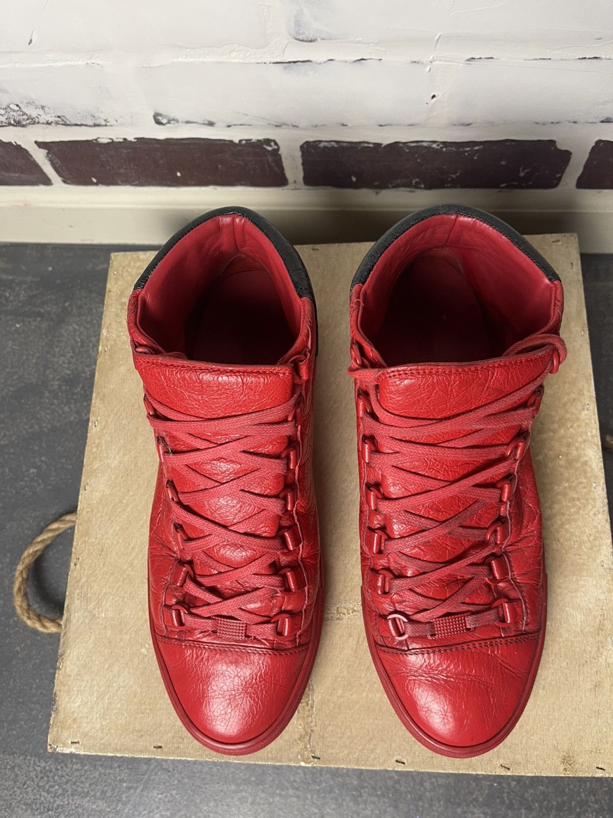 Balenciaga Limited edition Balenciaga Arenas Size US 8 / EU 41 - 10 Thumbnail