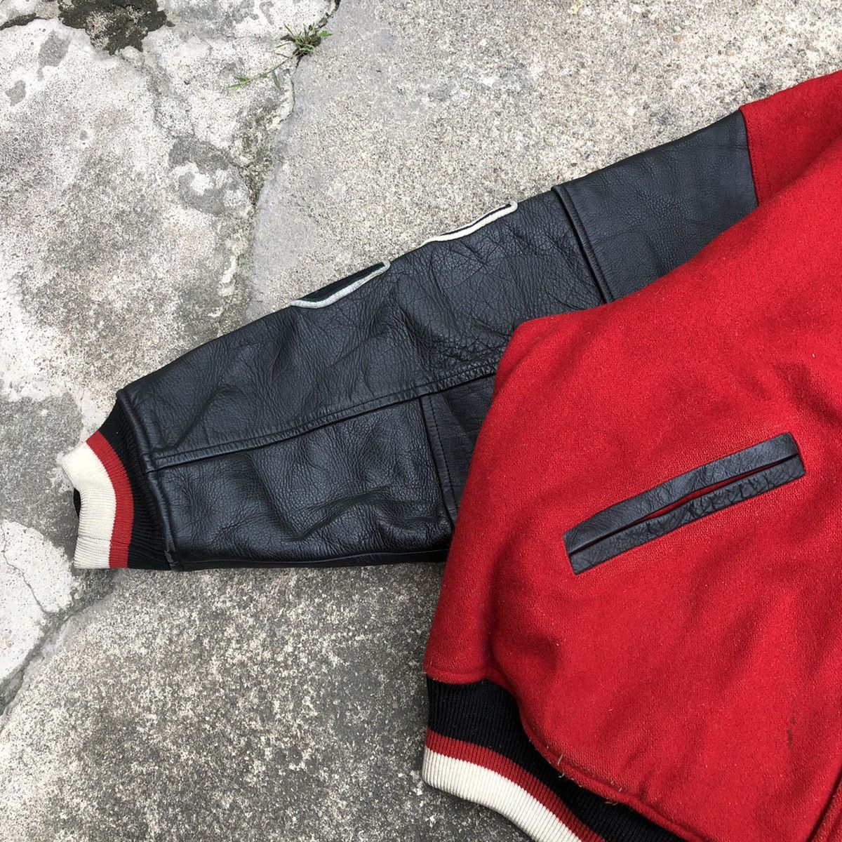 Japanese Brand 🔥Grailed🔥🇯🇵Posh Boy Sleeves Leather Wool Heavy Varsity Jacket Size US XL / EU 56 / 4 - 8 Thumbnail