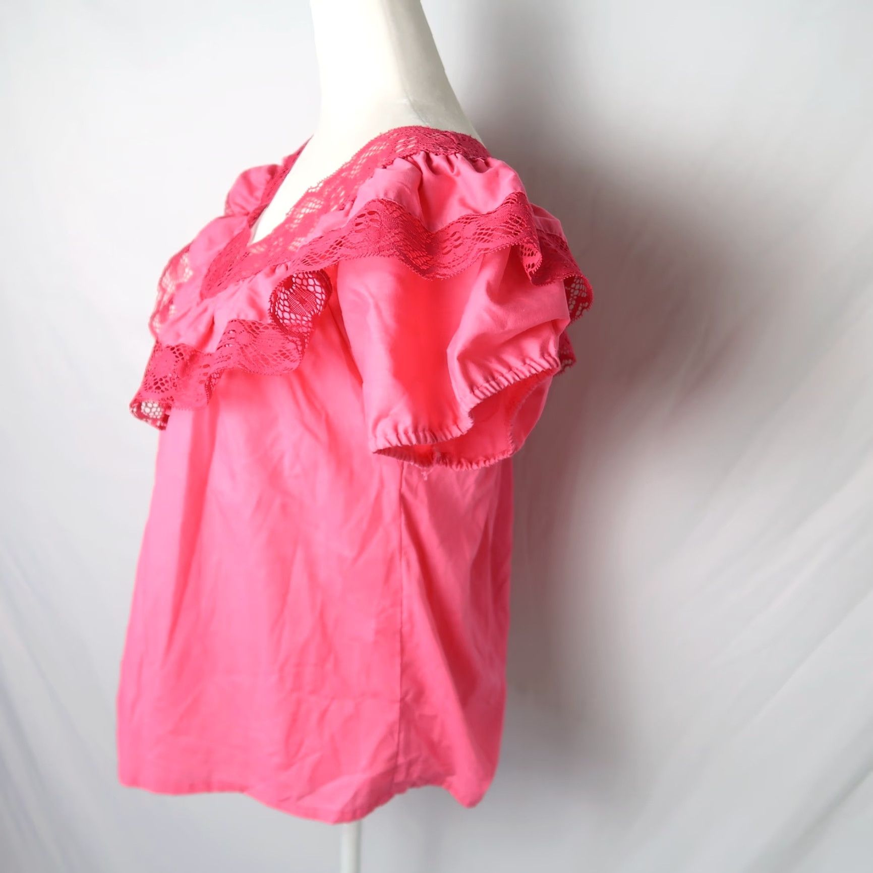 Pinko VINTAGE 70s Pink Lace Trim Ruffle Peasant Top Shirt M Womens Size M / US 6-8 / IT 42-44 - 3 Thumbnail