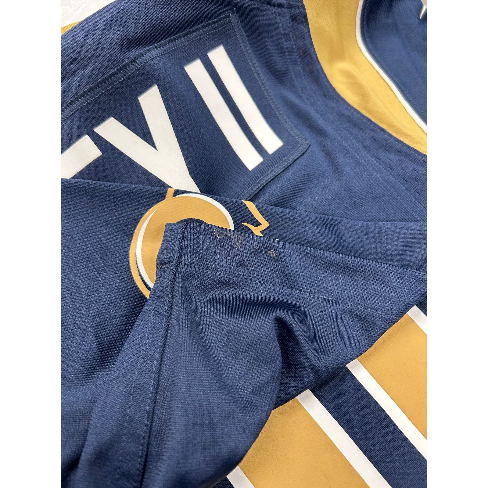Nike Los Angeles Rams 30 Todd Gurley II Jersey size S small B12 Size US S / EU 44-46 / 1 - 2 Thumbnail