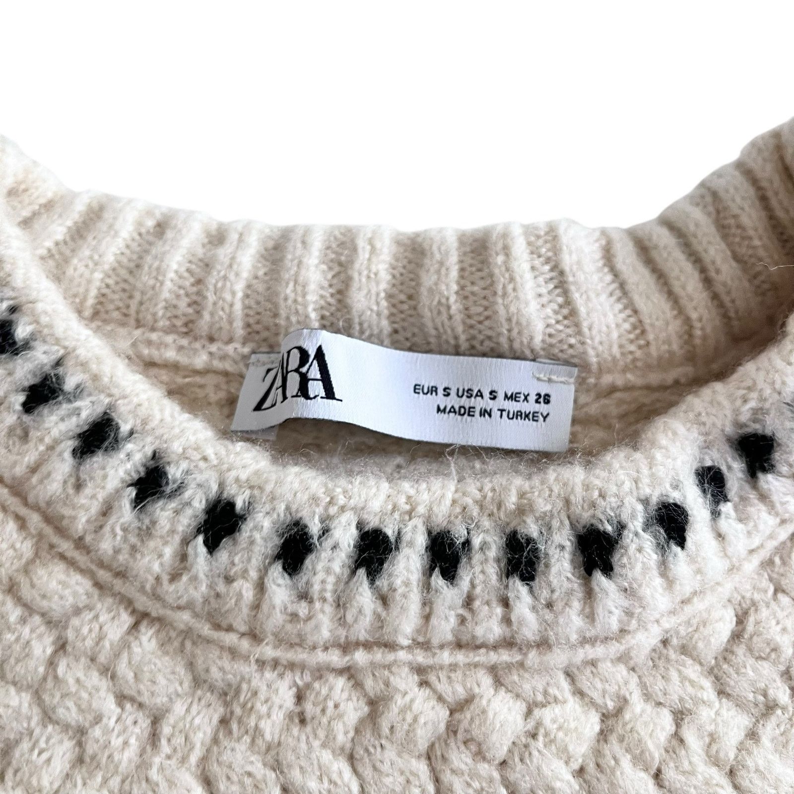 Zara Zara Cream Contrast Topstitching Woven Knit Pullover Sweater Size S / US 4 / IT 40 - 3 Thumbnail