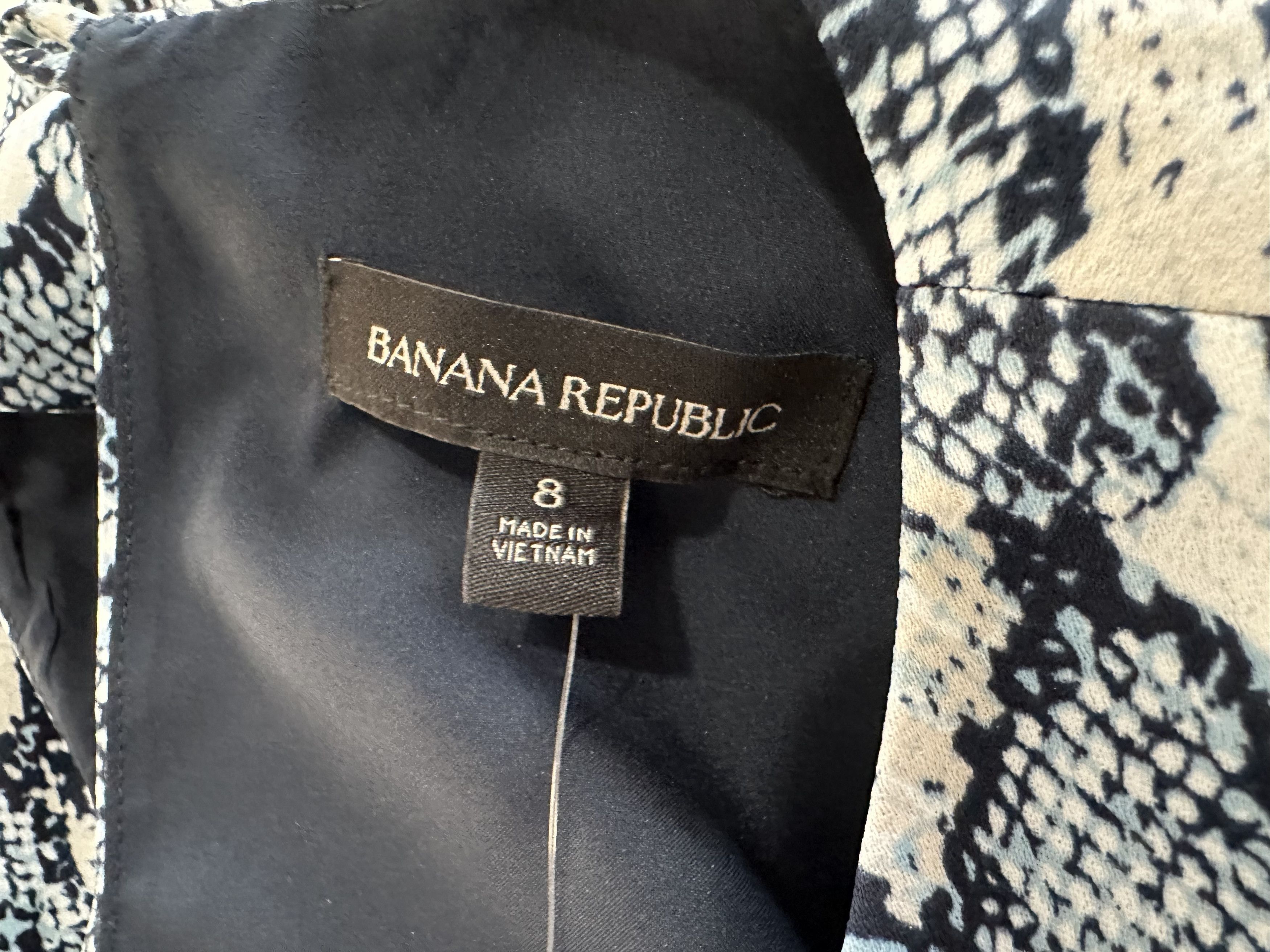 Banana Republic Banana Republic Women's Size 8 Snakeskin Blue Fit Dress Size M / US 6-8 / IT 42-44 - 6 Thumbnail
