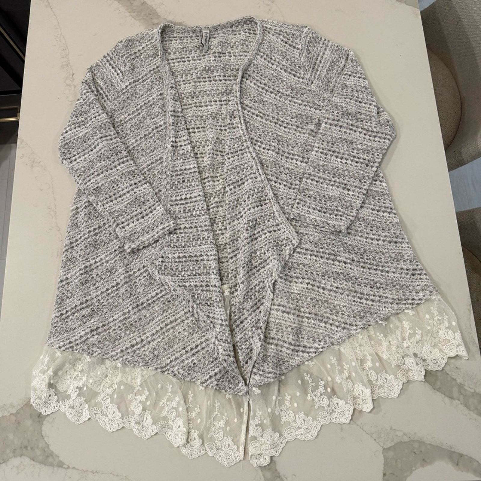 American Rag American Rag Cie Lace Trim Knit Cardigan Sweater Women’s 2X Size XXL / US 16-18 / IT 52-54 - 1 Thumbnail