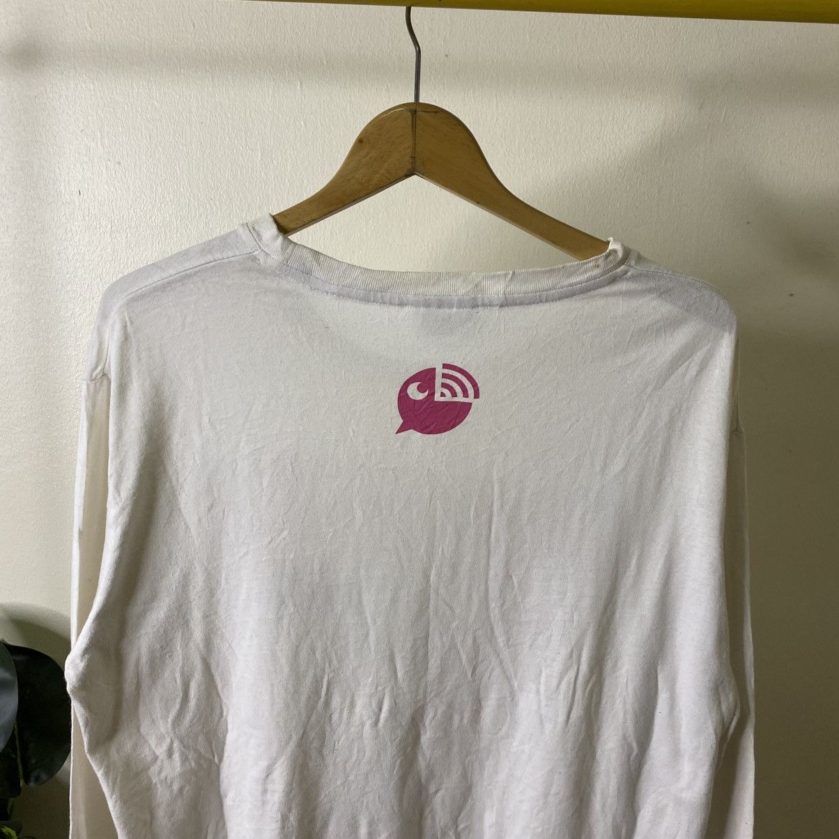Japanese Brand Saku Sasaki Virtual Liver Hentai Waifu Anime LS T Shirt Size US L / EU 52-54 / 3 - 8 Thumbnail