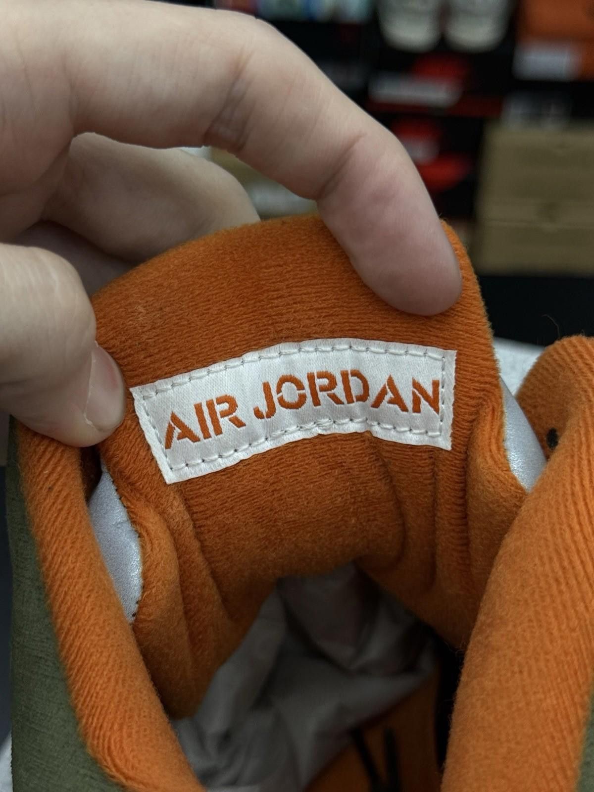 Jordan Brand Air Jordan 5 Retro 2024 Olive Men's Size (10) Sneakers Size US 10 / EU 43 - 10 Thumbnail
