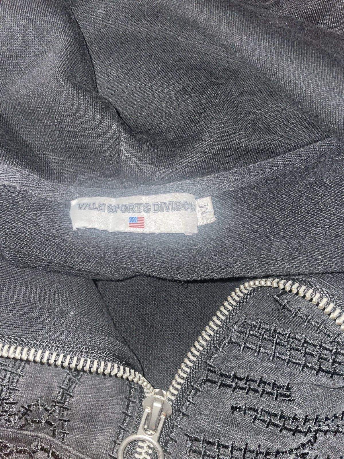 Vale Vale forever black cat zip up (size medium) Size US M / EU 48-50 / 2 - 3 Thumbnail