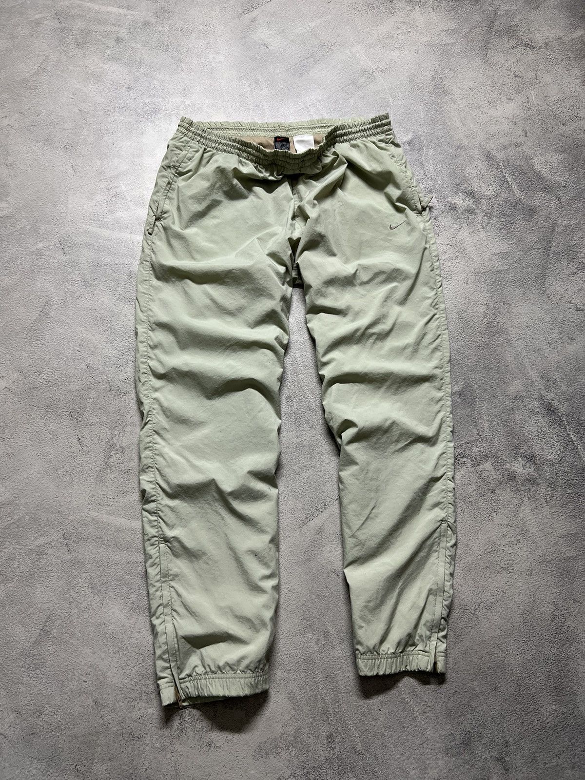 Vintage Vintage Y2K Nike Nylon Mini Swoosh Drill Pants 00’s Size US 36 / EU 52 - 1 Thumbnail