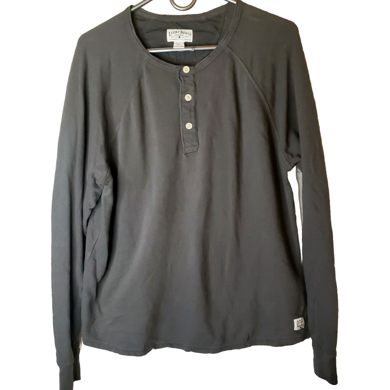 Lucky Brand Lucky Brand Shirt Mens L Gray Long Sleeve Henley Waffle Knit Burnout Classic Easy Care Size US L / EU 52-54 / 3 - 2 Thumbnail